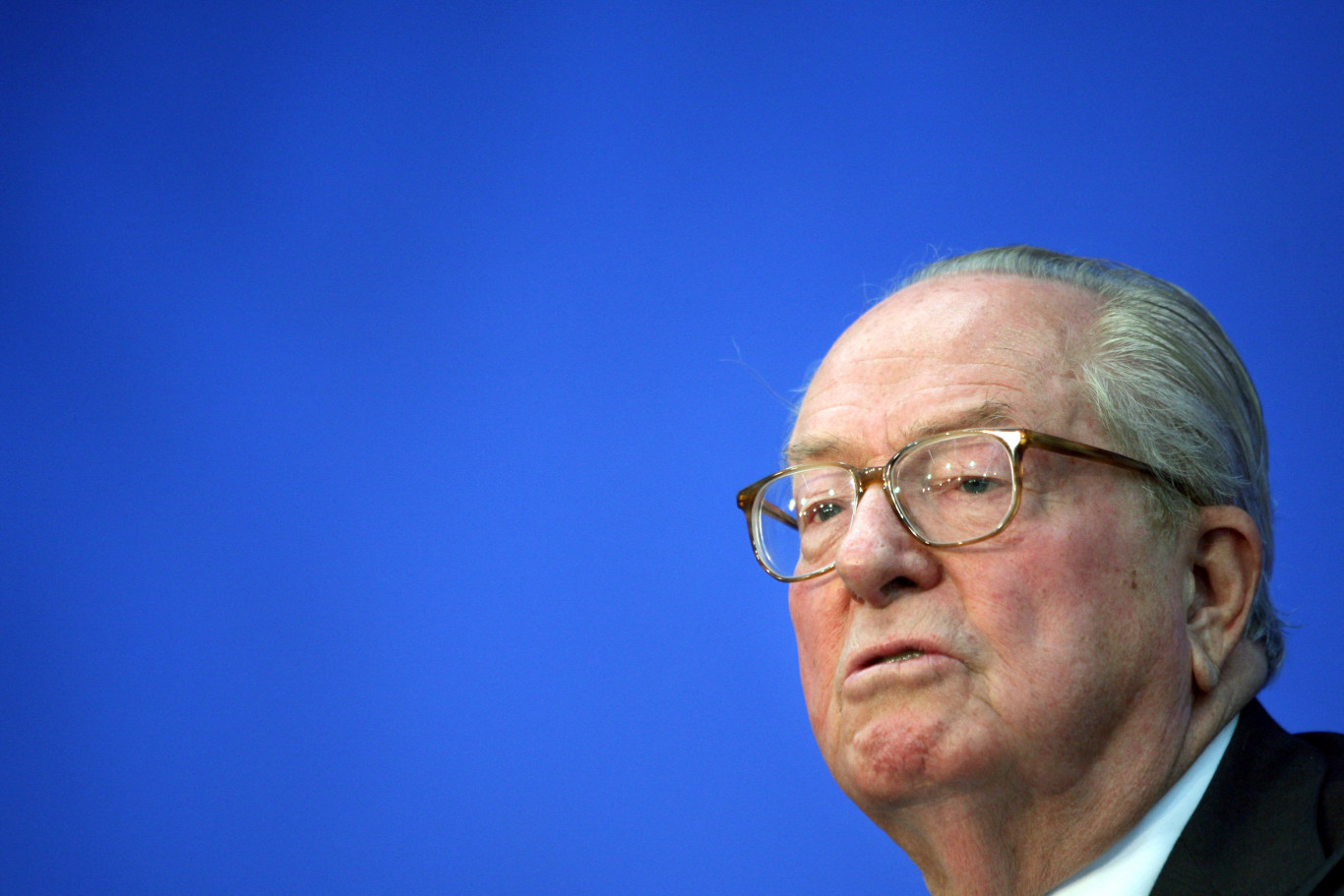 Egészségi állapota miatt gondnokság alá helyezte Jean-Marie Le Pent a bíróság