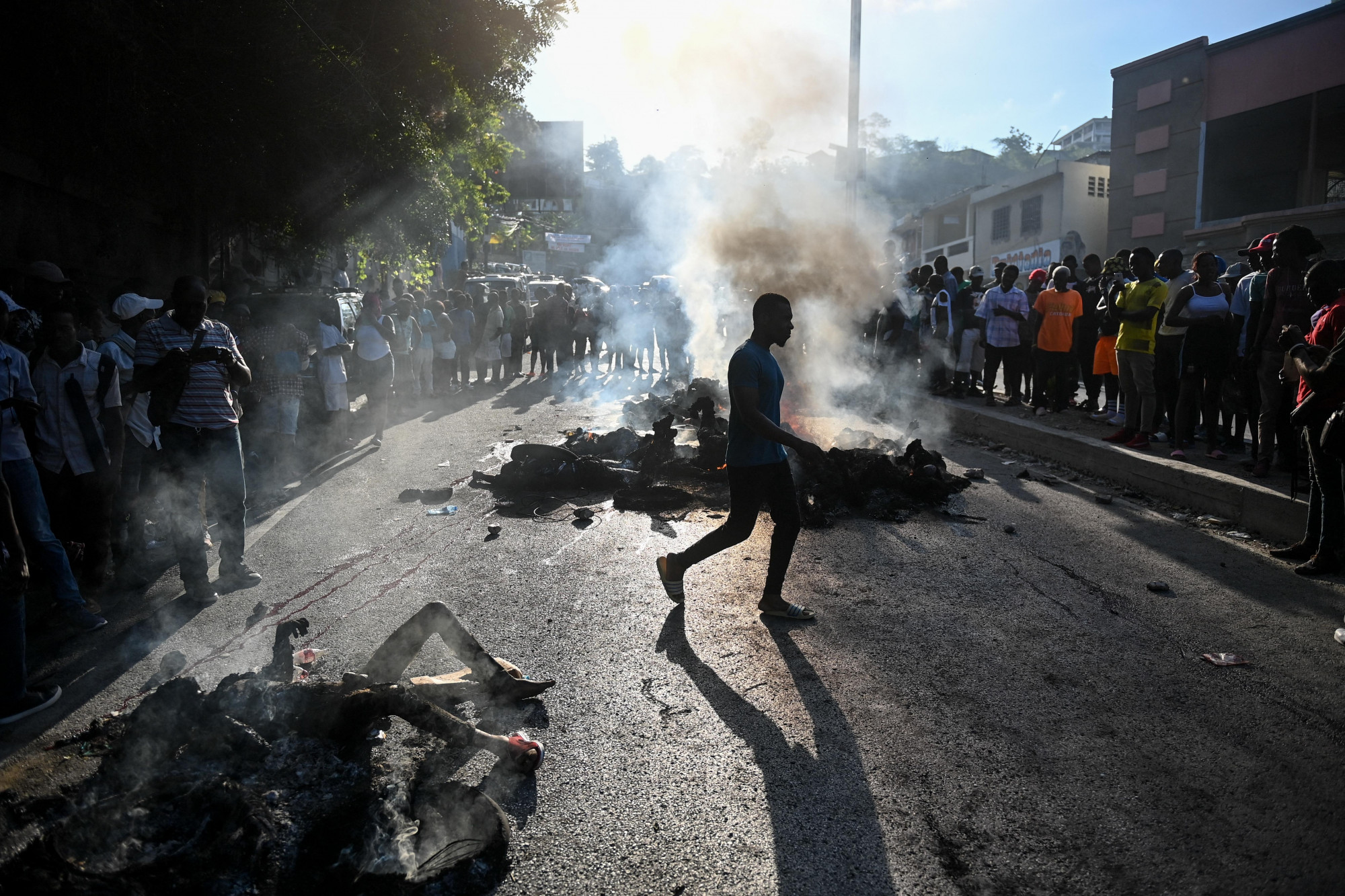 Végeláthatatlan, totális káosz uralkodik Haitin