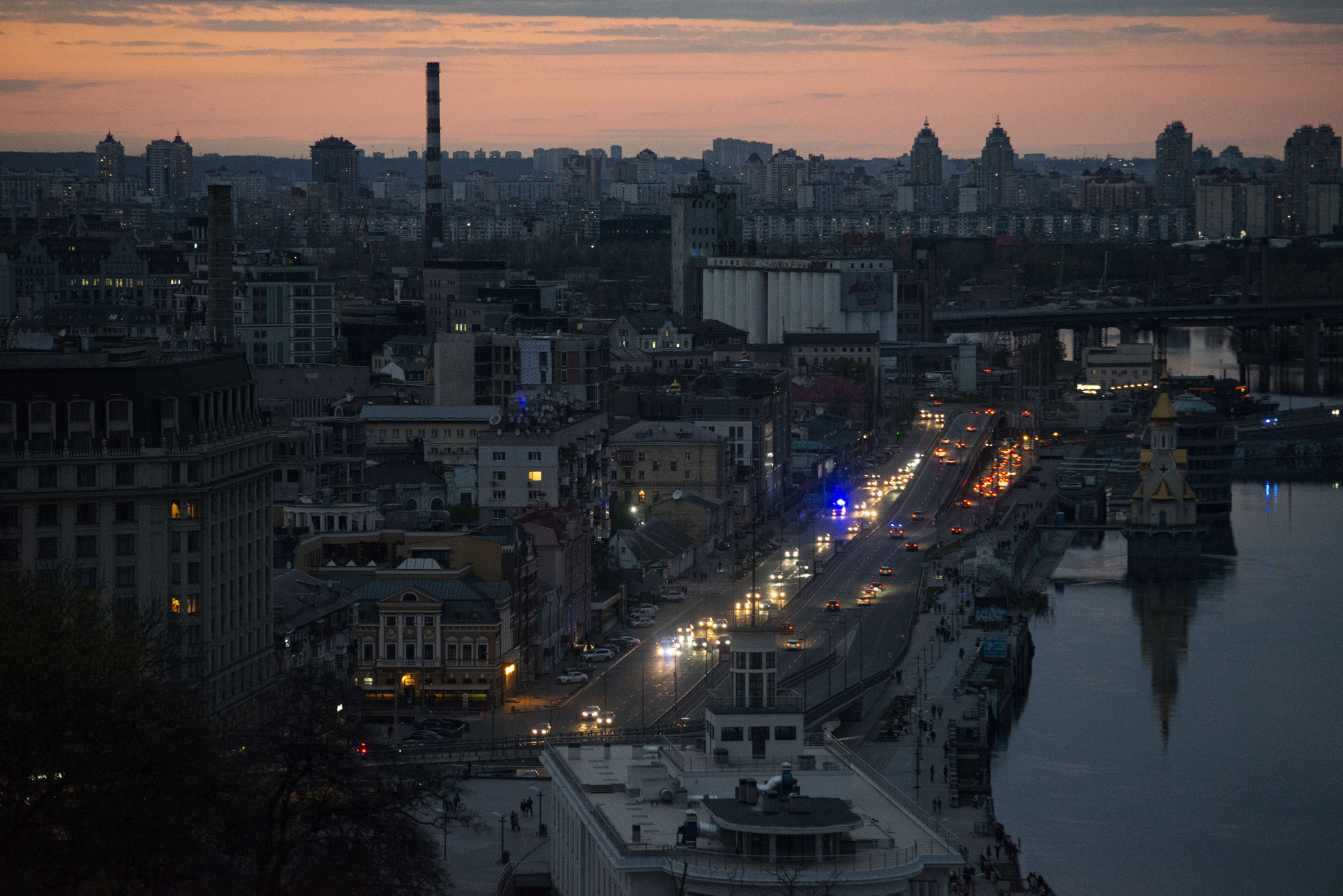 Több ukrán várost is rakétáztak az éjjel