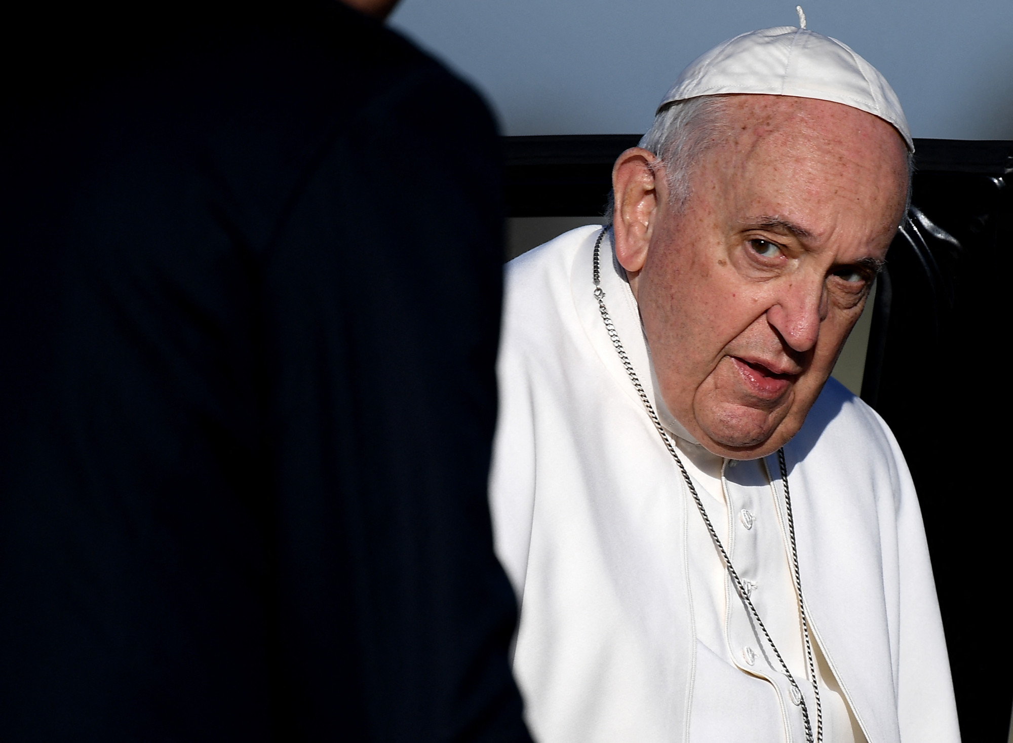 Ferenc pápa halálával poénkodott néhány pap egy videóban