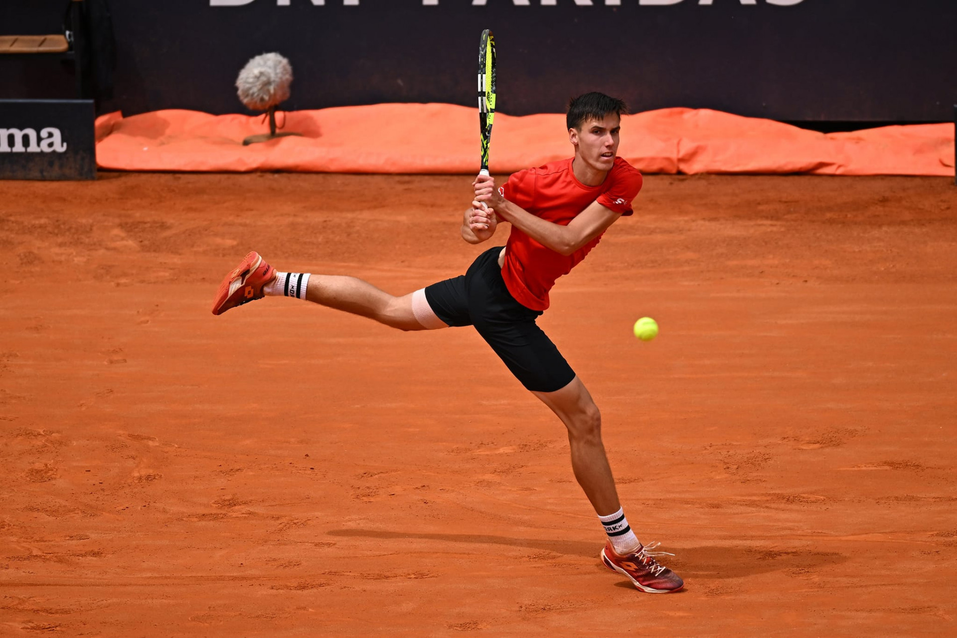 fucsovics-s-marozs-n-is-t-szettben-jutott-tov-bb-a-us-openen-udvardy