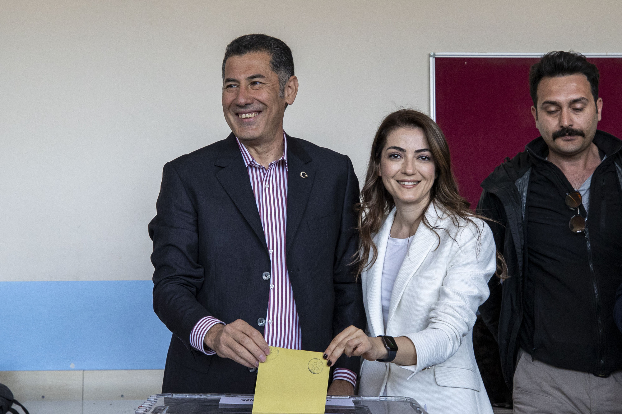 Beállt Erdoğan mögé a török elnökválasztás harmadik helyezettje