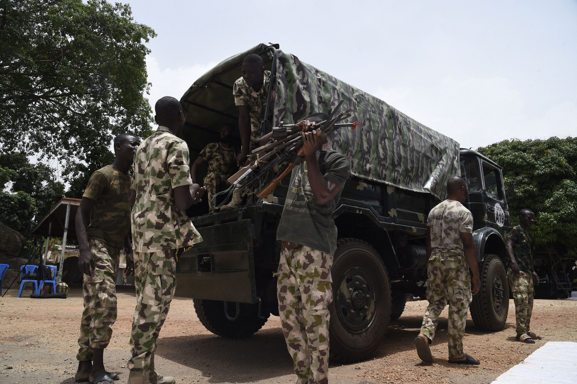 Nigériai katonák Plateau államban 2022. április 21-én.