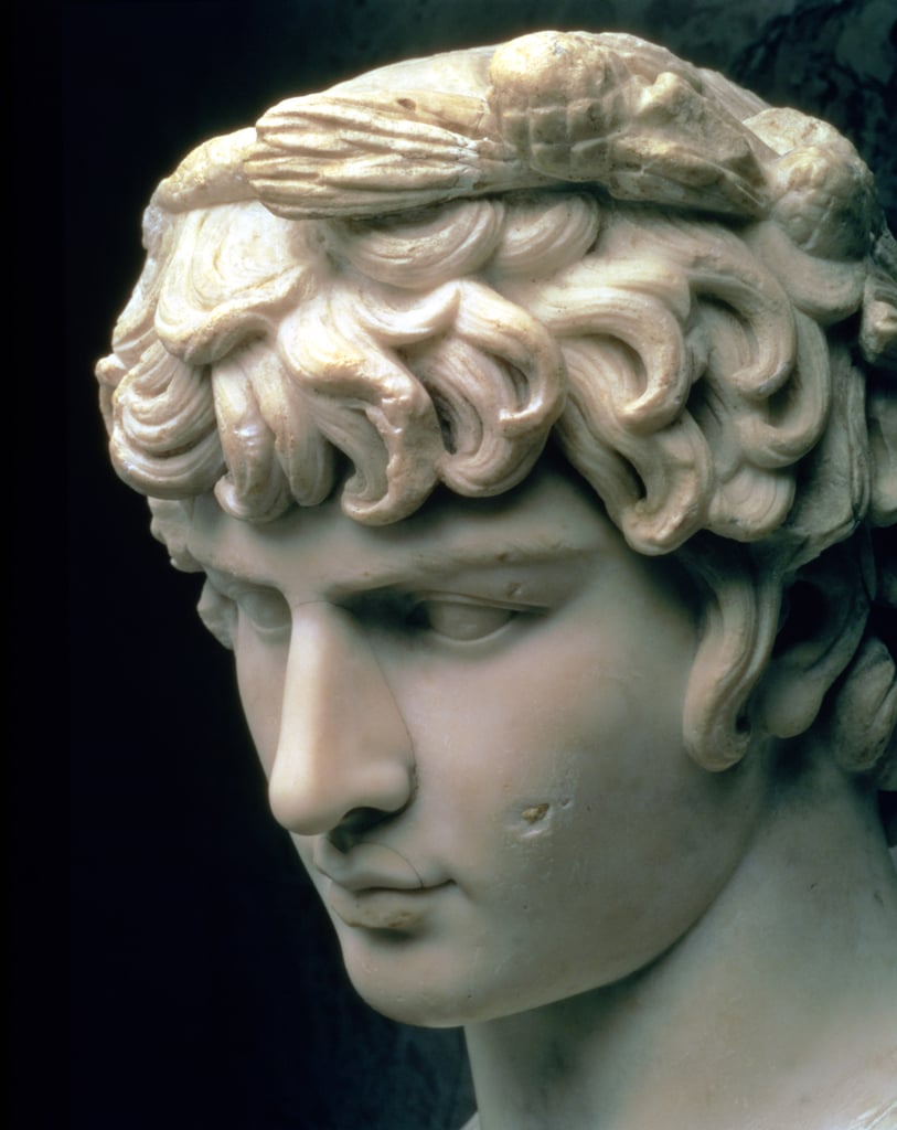 Antinous, Hadrianus császár fiúszeretőjének szobra a Tivoli császári palotából