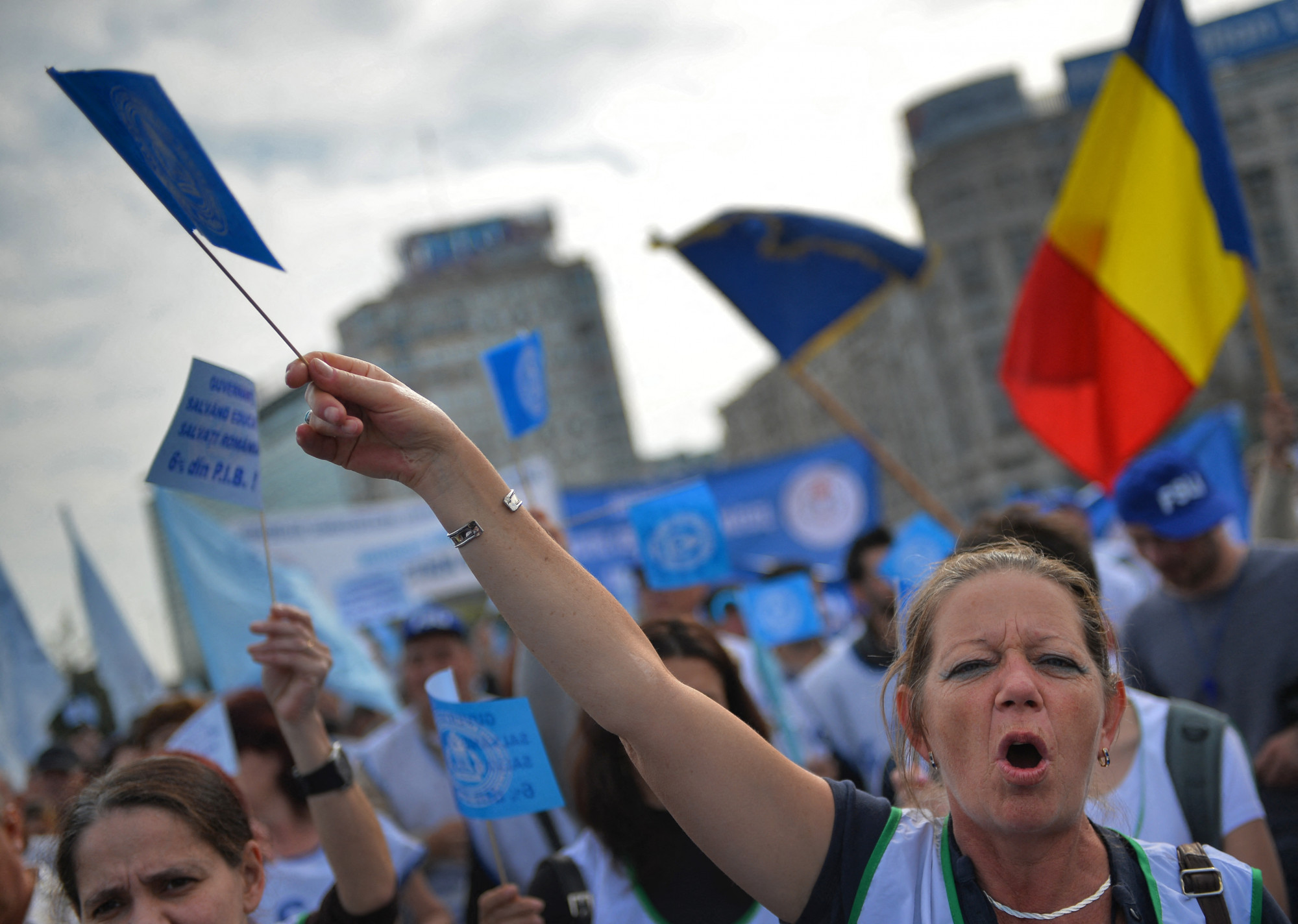 150 ezer tanár sztrájkol Romániában
