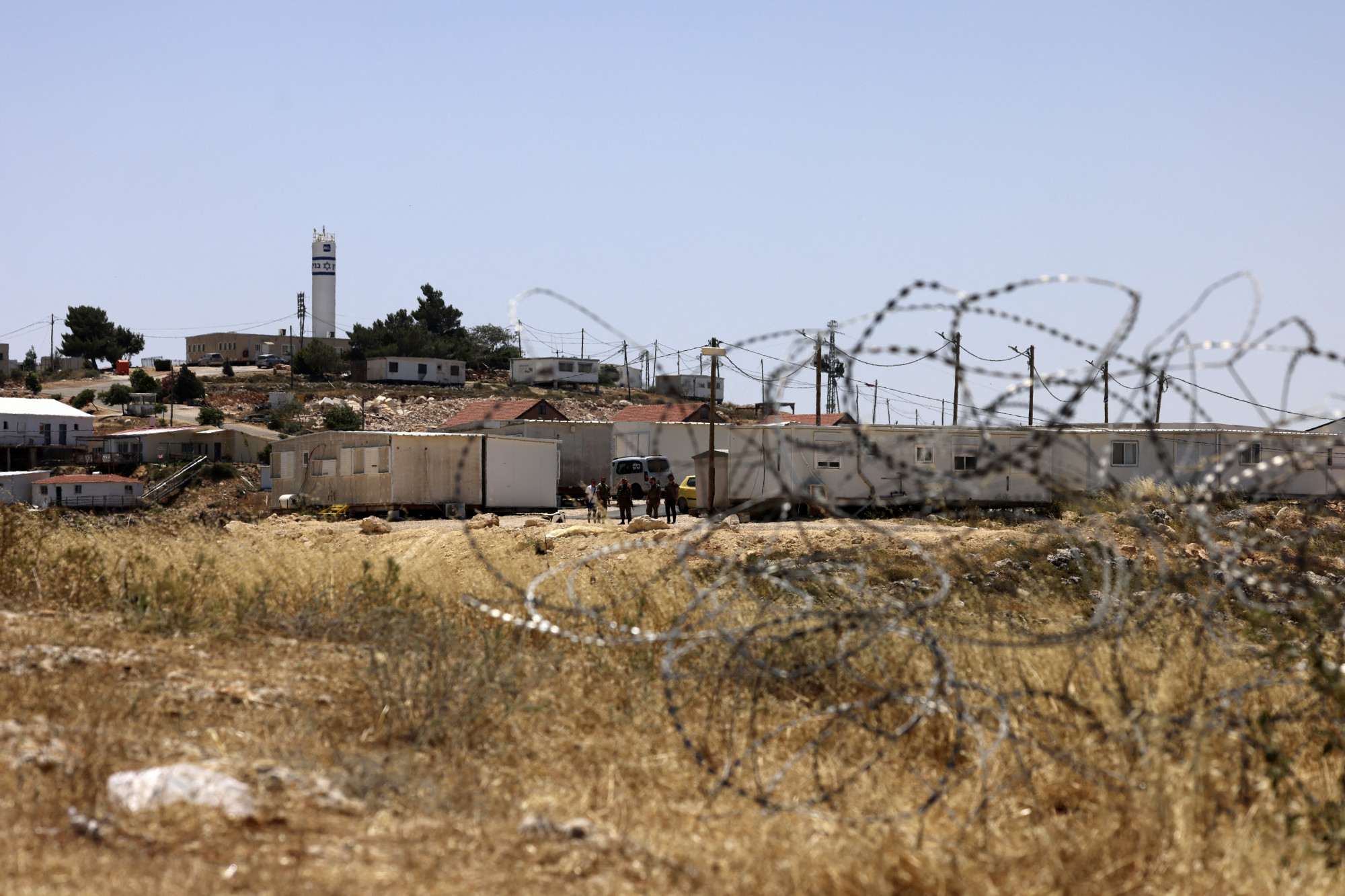Három izraeli katonát ölt meg egy fegyveres az egyiptomi határ közelében