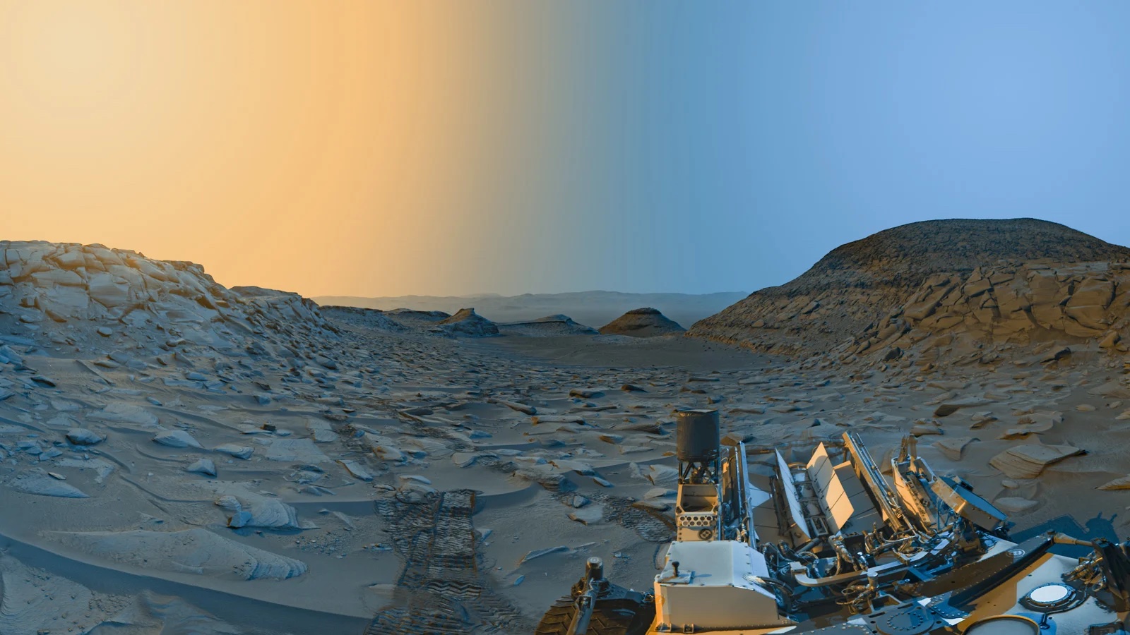 Káprázatos panorámaképet küldött a Marsról a Curiosity