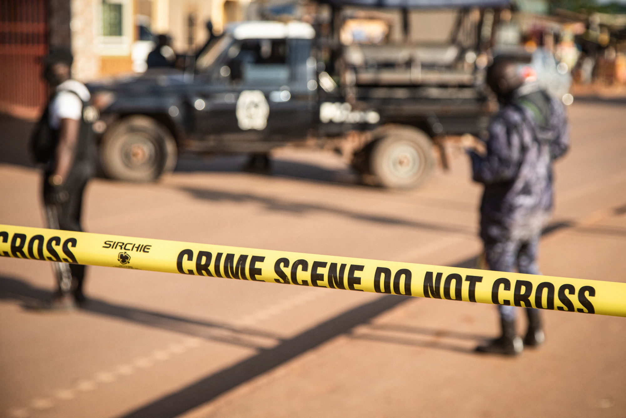 Negyvenen meghaltak egy iskolai támadásban Ugandában