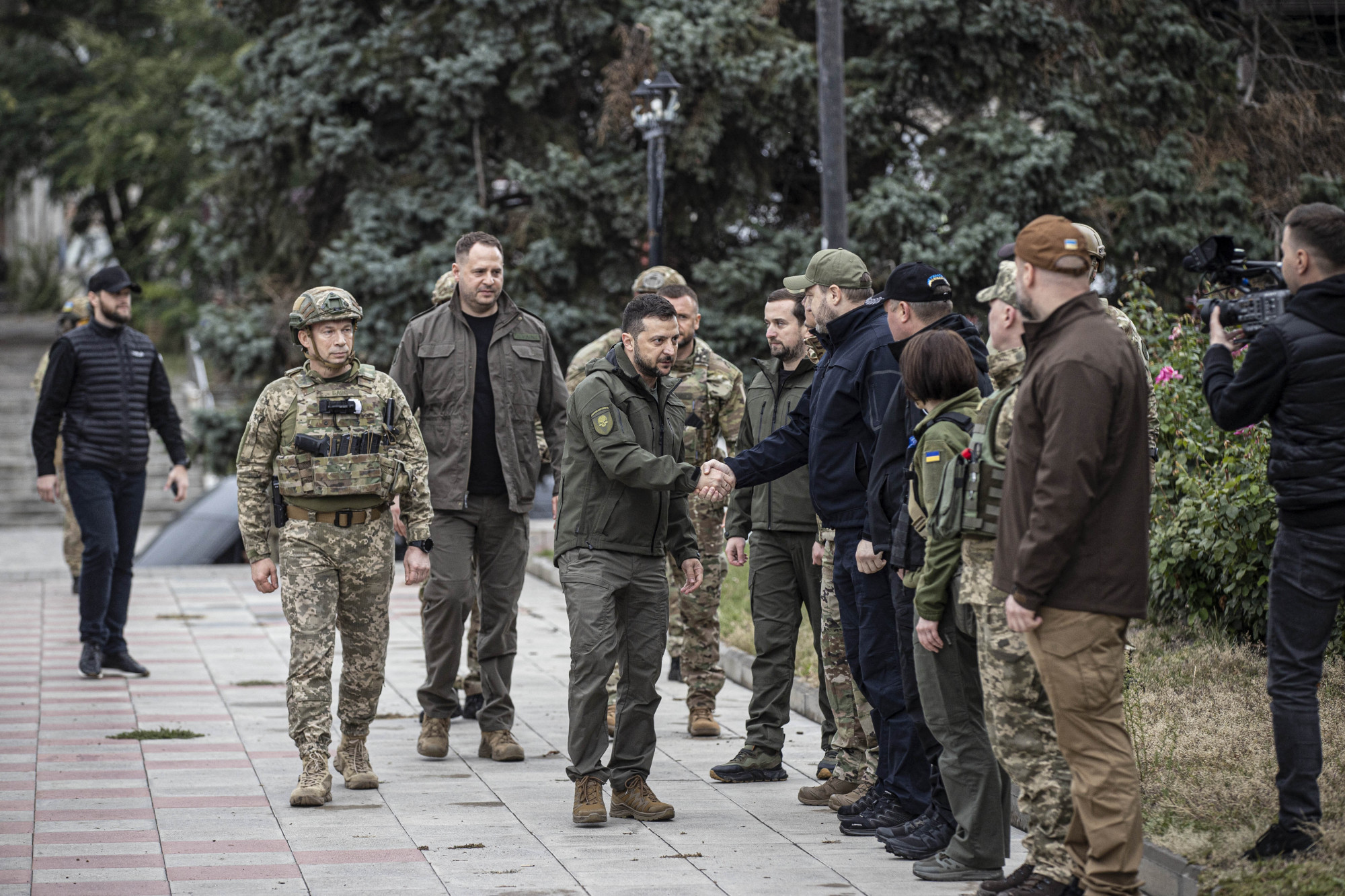 A nagy ukrán ellentámadás még el sem indult, csak a rést keresik az orosz pajzson