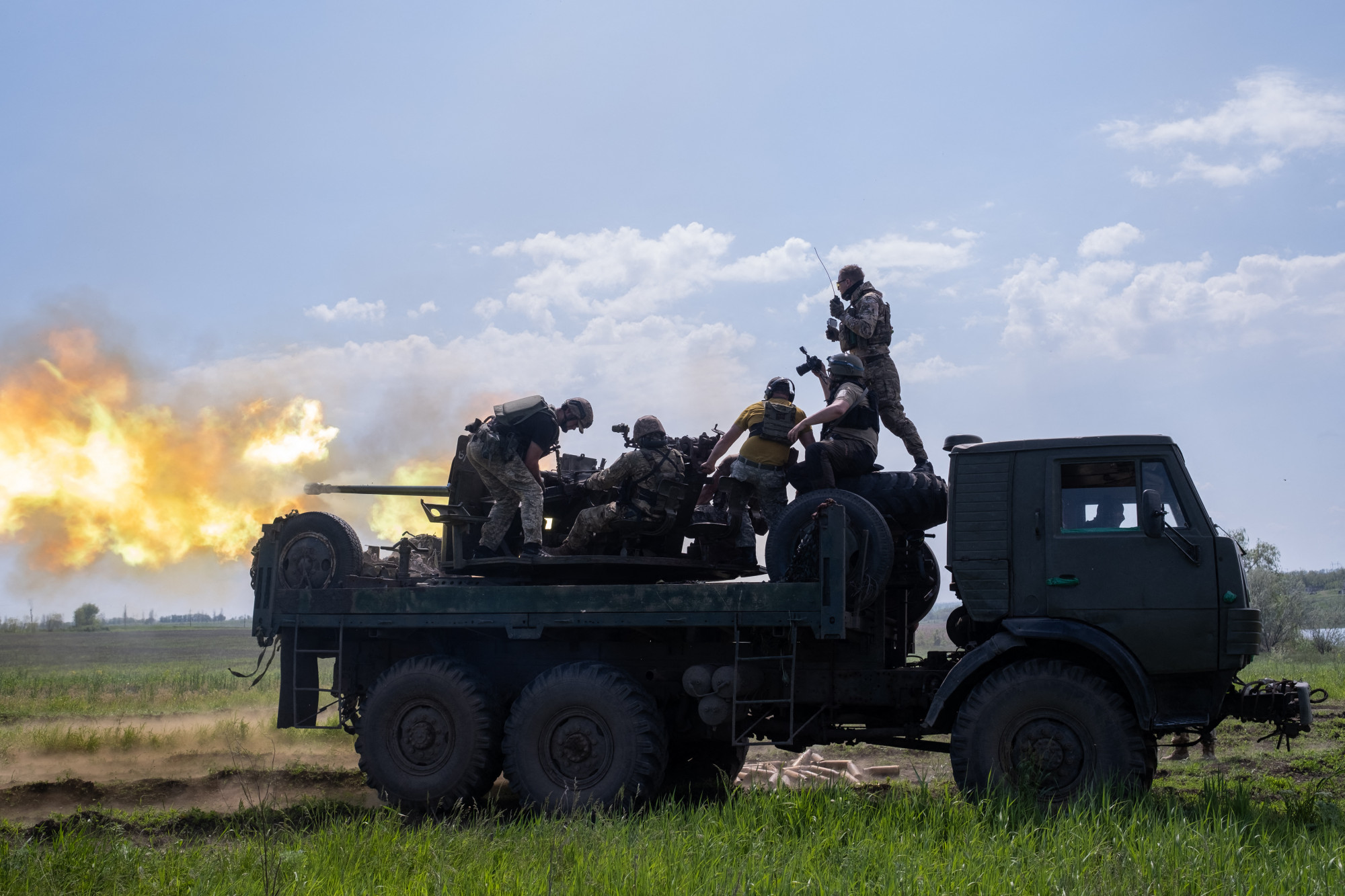Az ukrán hadseregnek hadműveleteket kellett elhalasztania a súlyos lőszerhiány miatt