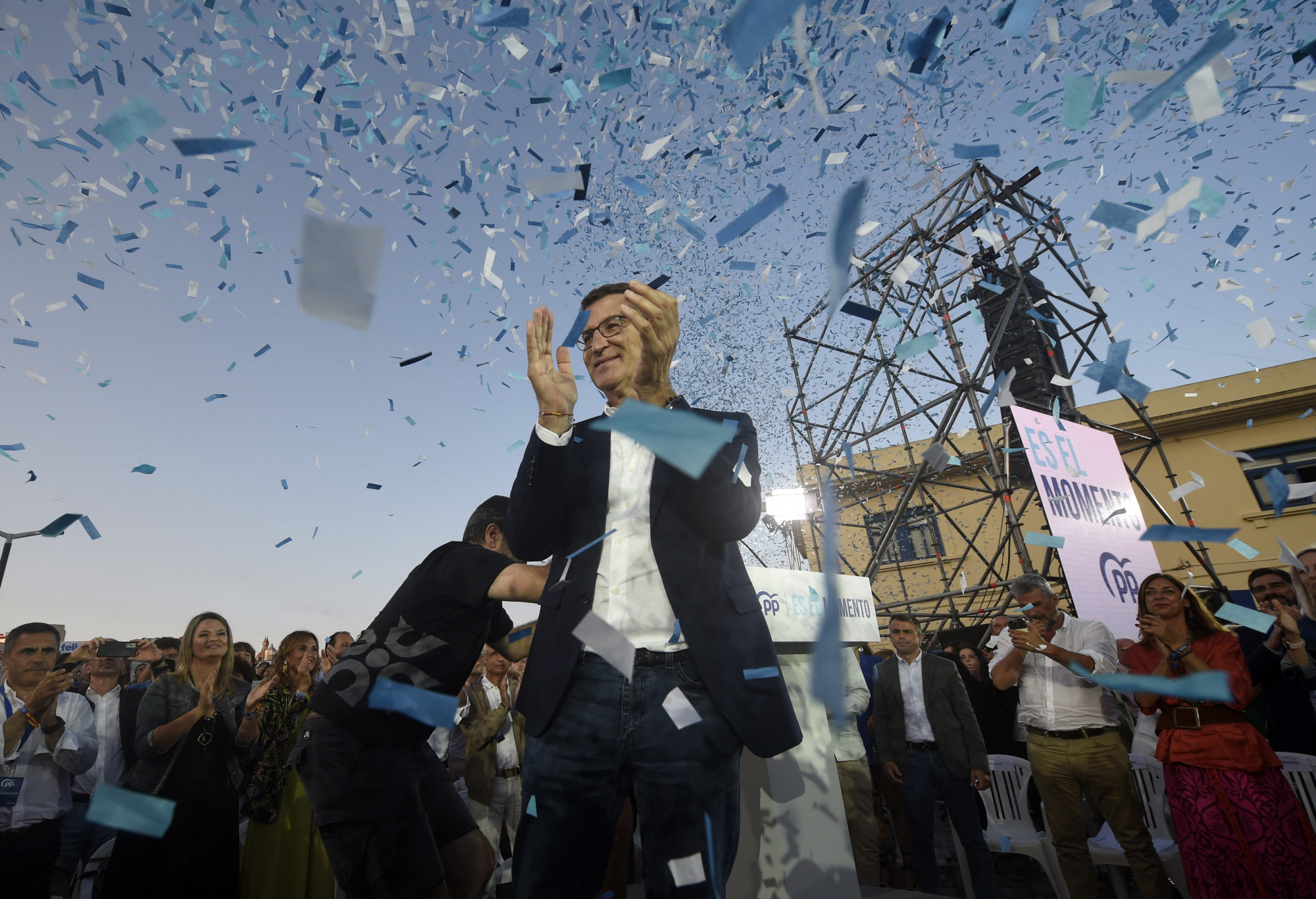 A jobboldal nyert, de elmaradt a nagy áttörés a spanyol választásokon