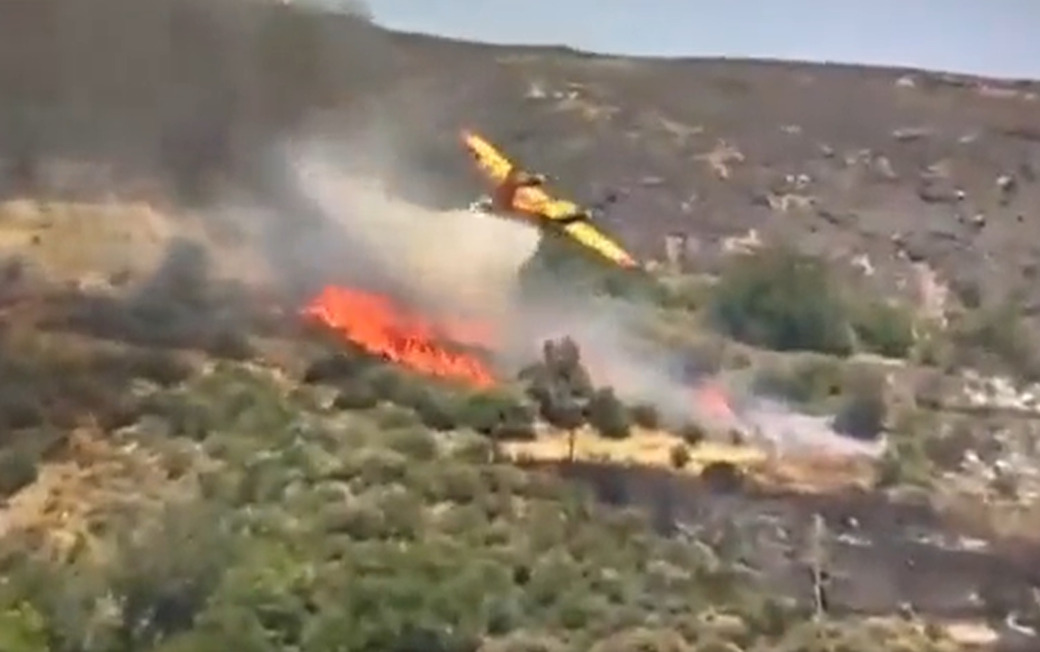 Tűzoltás közben lezuhant egy repülő Görögországban