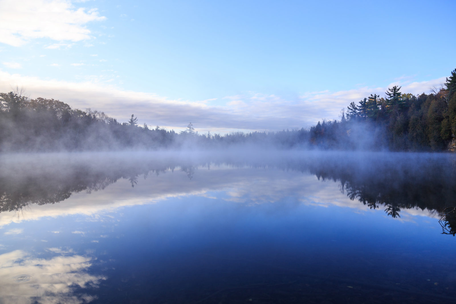 A kanadai Crawford tó, aminek üledékrétege jelölheti az Antropocén kezdetét