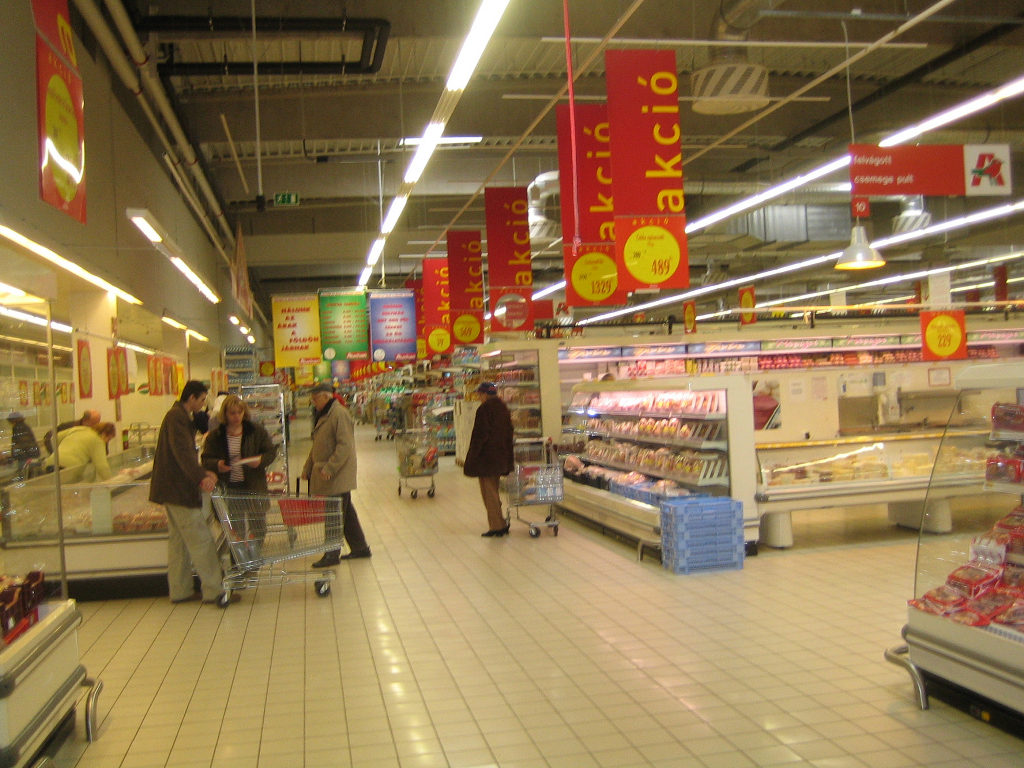 Vége az árstopnak, az Auchan máris bevezette a mennyiségi korlátozást