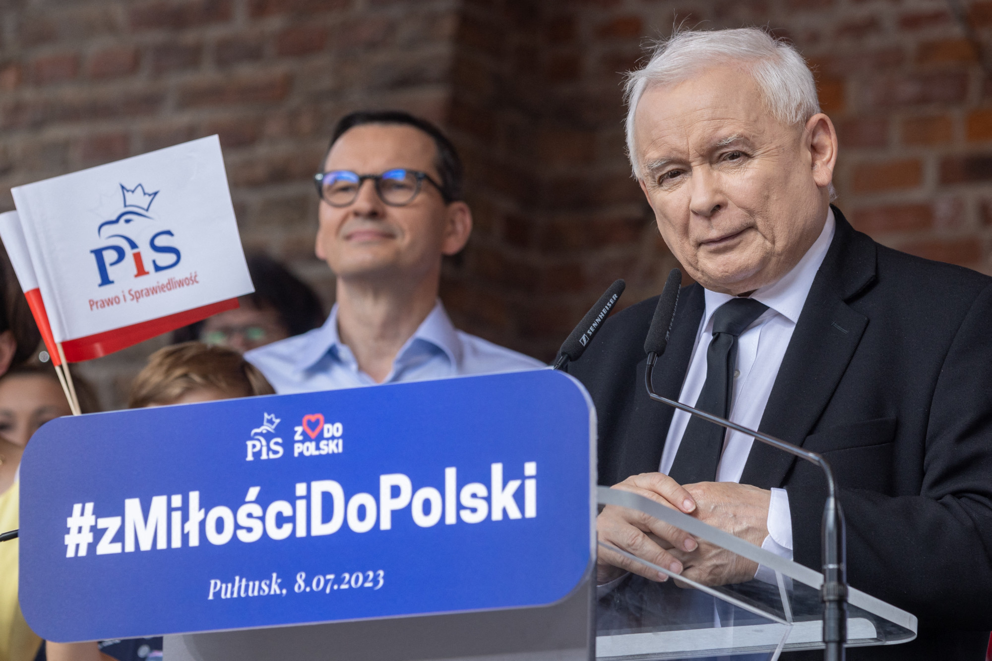 Egyszerre próbálják Moszkva, Berlin és Brüsszel ügynökének beállítani a lengyel ellenzéket