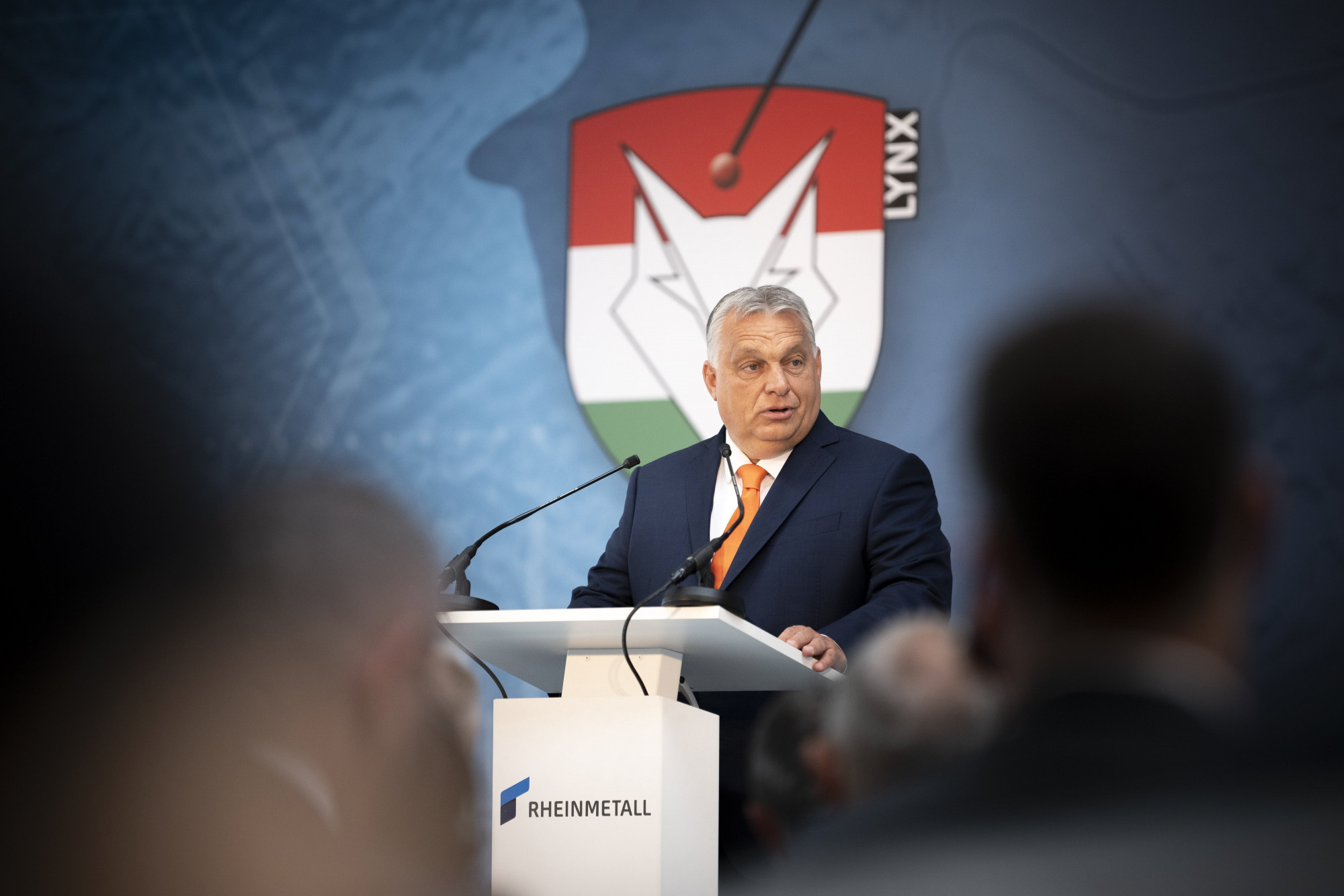 Tankgyárat avatott Zalaegerszegen a béke miniszterelnöke