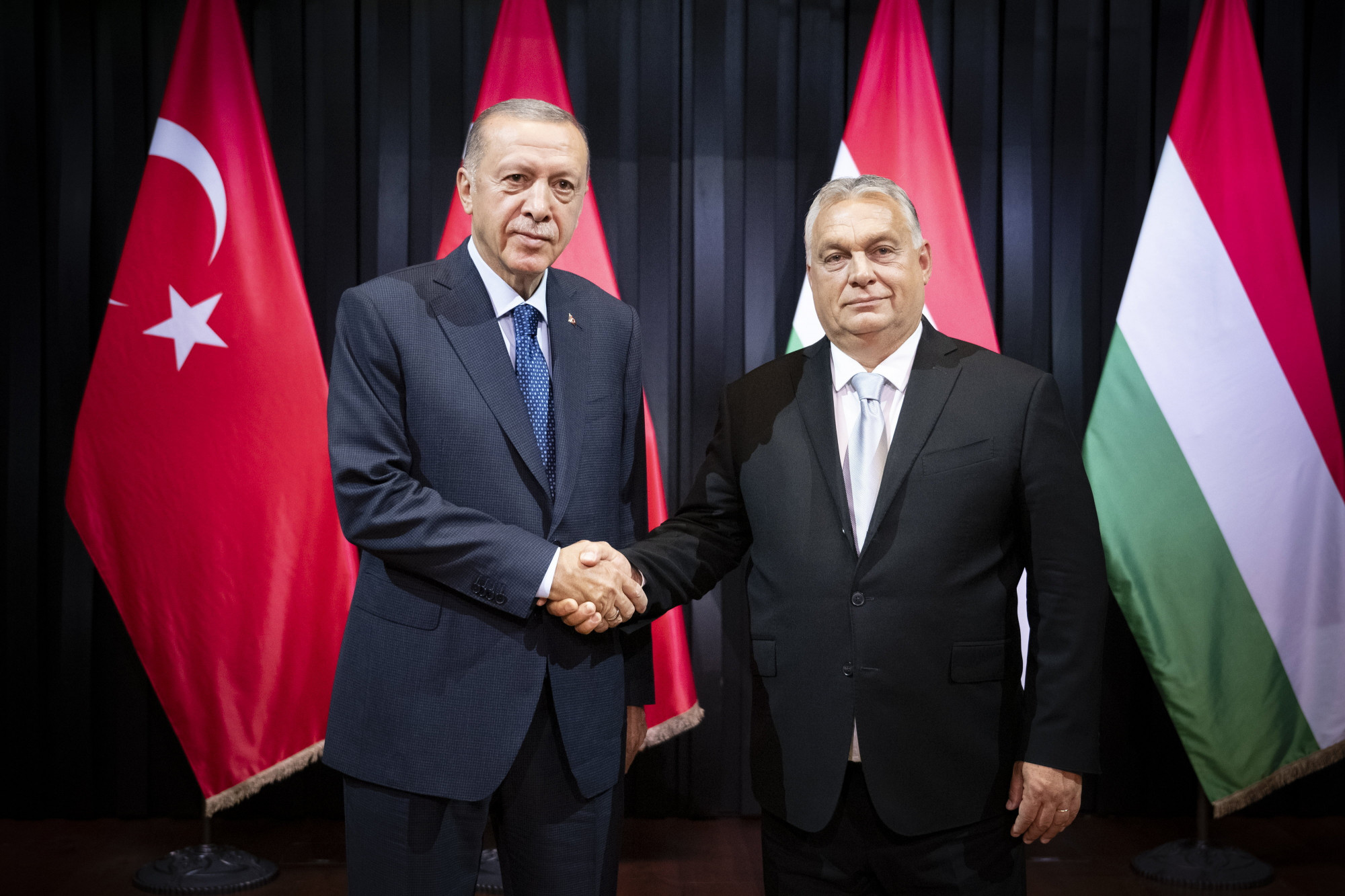Orbán Viktor fogadja Recep Tayyip Erdogant a Karmelita kolostorban 2023. augusztus 20-án.