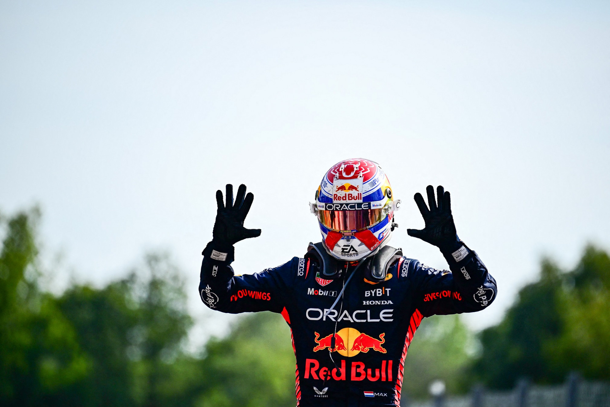 Max Verstappen lett az első, aki egy Forma-1-es idényen belül megnyert sorozatban 10 futamot