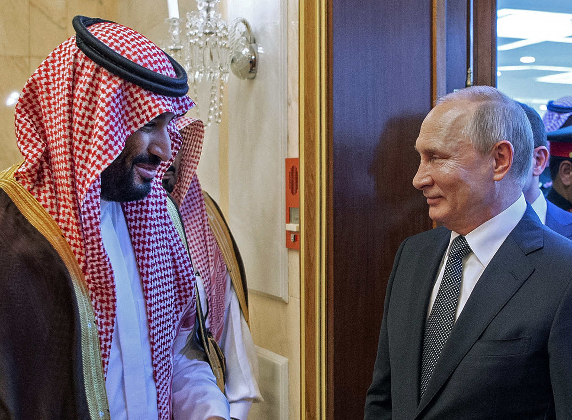 Oroszország és Szaúd-Arábia összejátszhat az olajpiacon