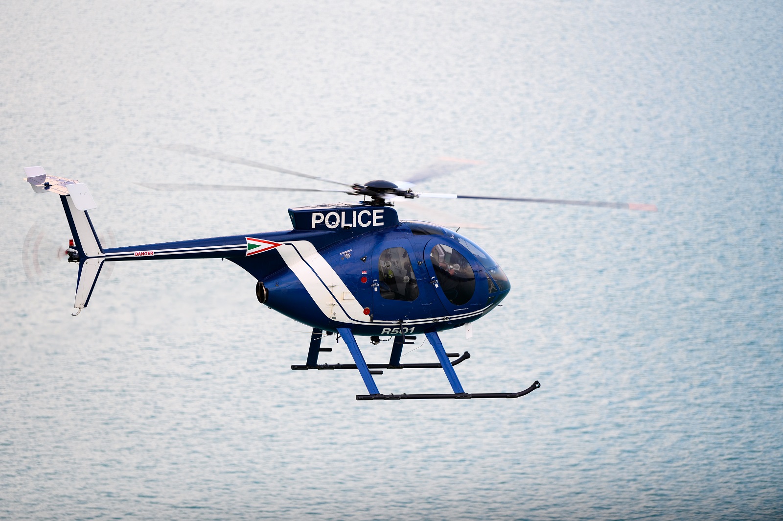 Rendőrségi helikopter zuhant a Balatonba