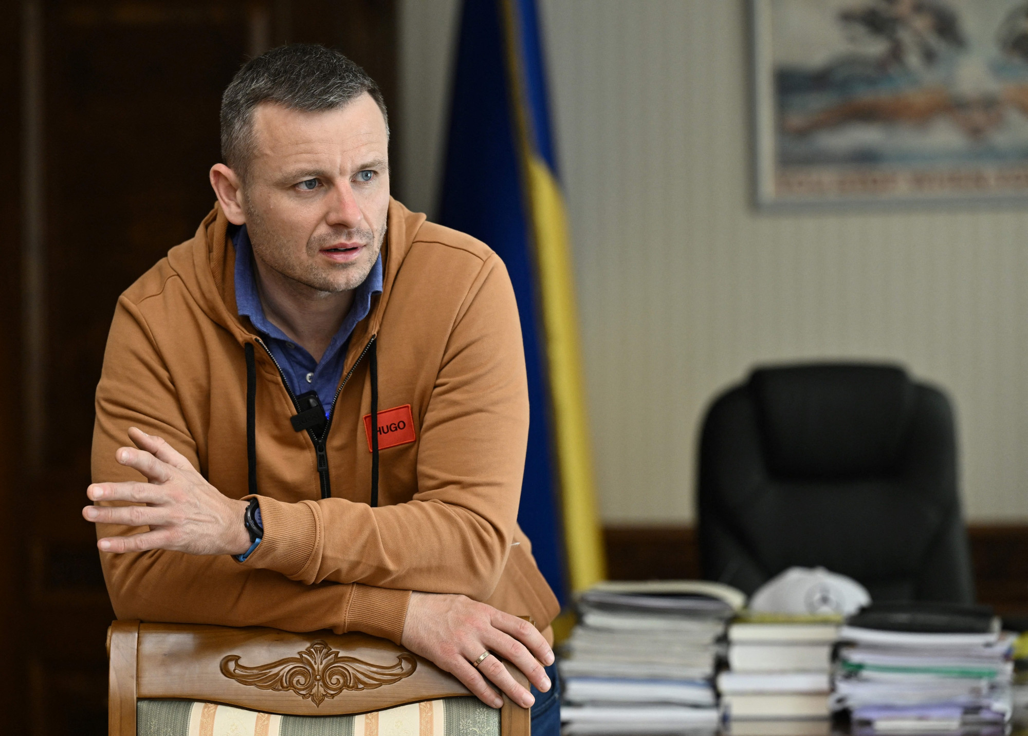 Szerhij Marcsenko interjút ad az AFP-nek Kijevben 2022. május 12-én.