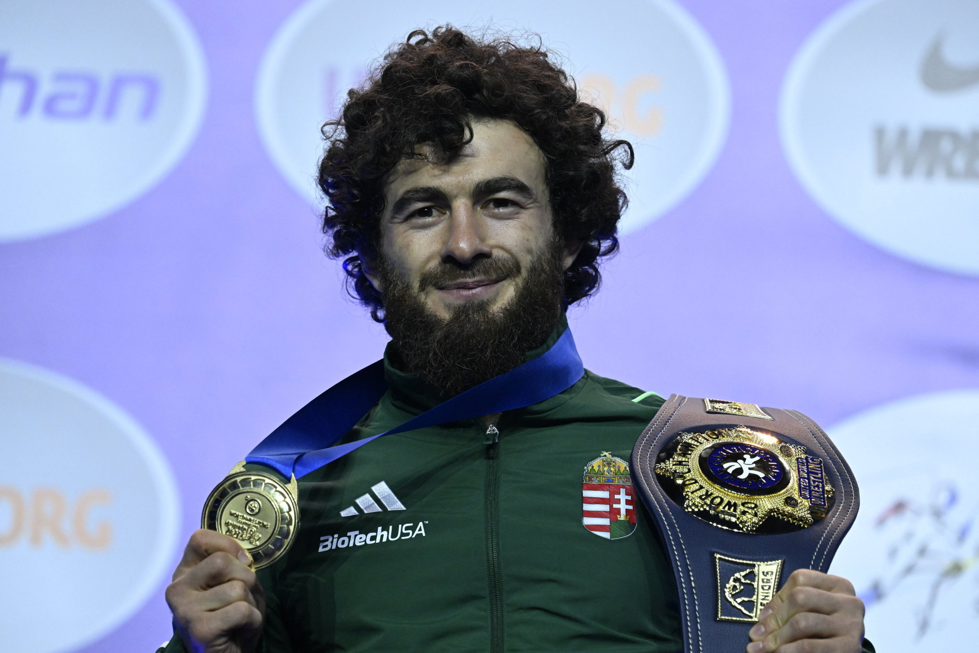 Szép magyar siker: Muszukajev Iszmail 44 év után világbajnoki aranyat nyert szabadfogásban