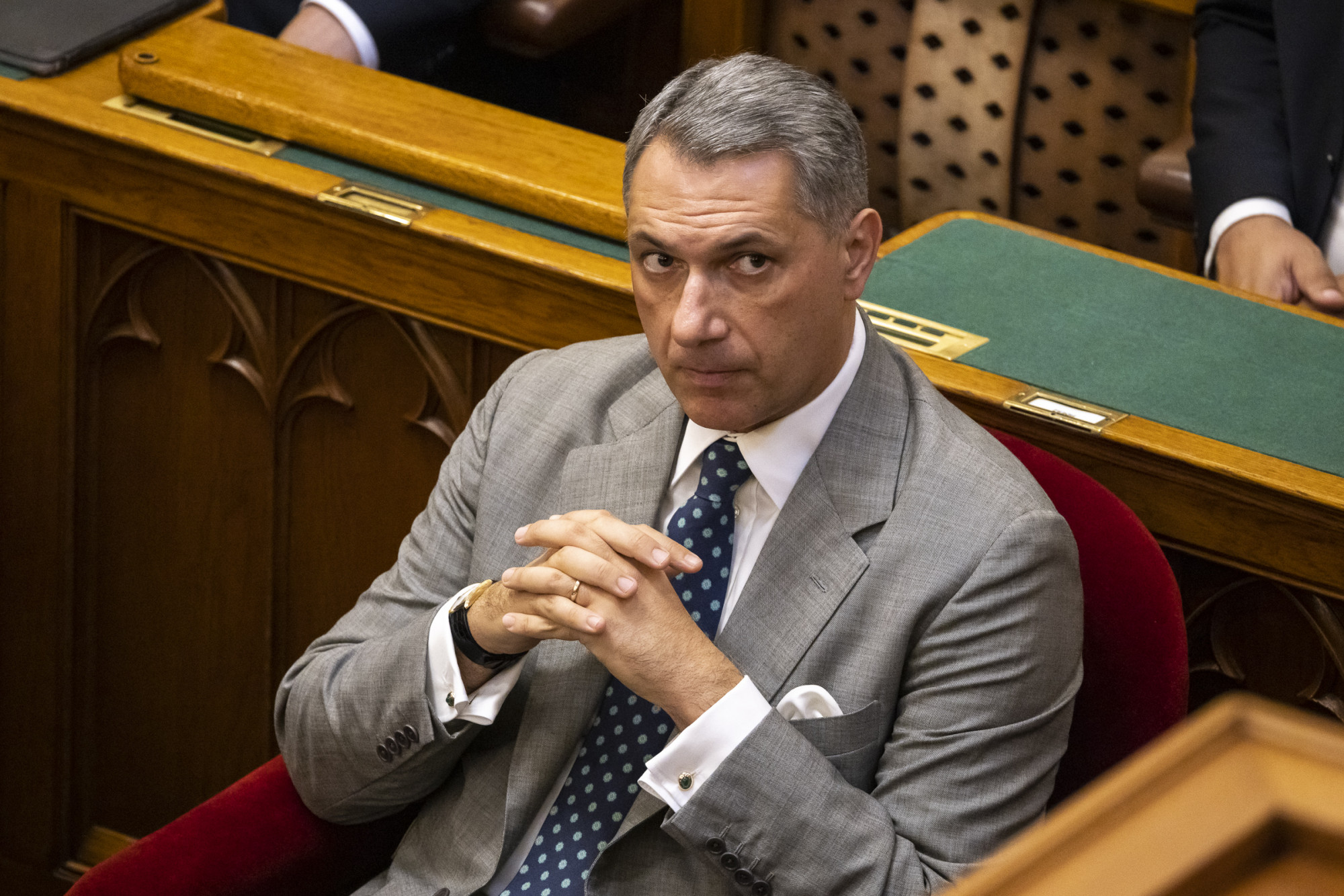 Most éppen befékez Orbán Viktor buldózere, az örök összeférhetetlen Lázár János