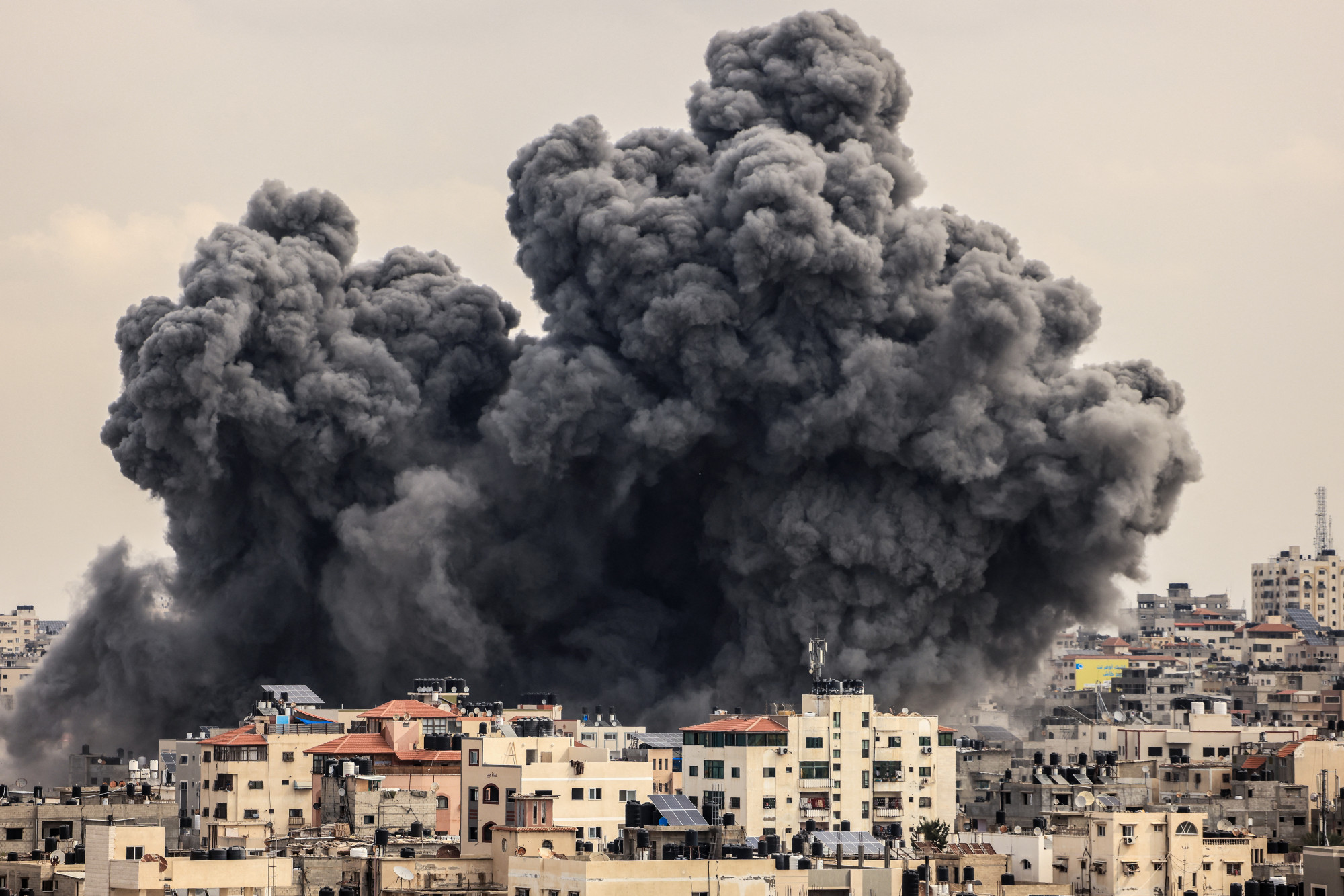 A háború végéig nem tárgyal a túszok sorsáról a Hamász – negyedik napja tart a gázai-izraeli összecsapás
