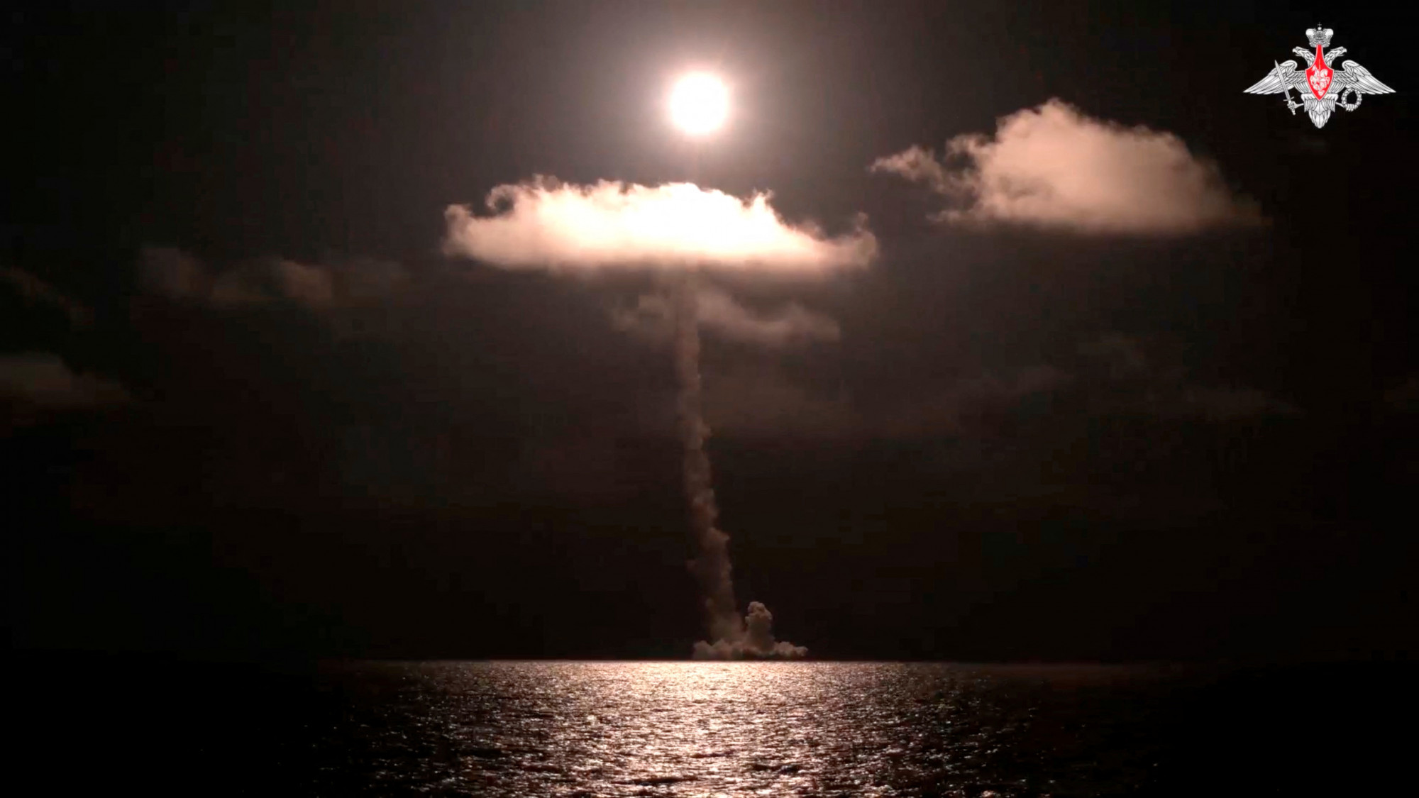 Ballisztikus rakétakilövést teszteltek az oroszok a III. Sándorról elnevezett atom-tengeralattjáróról