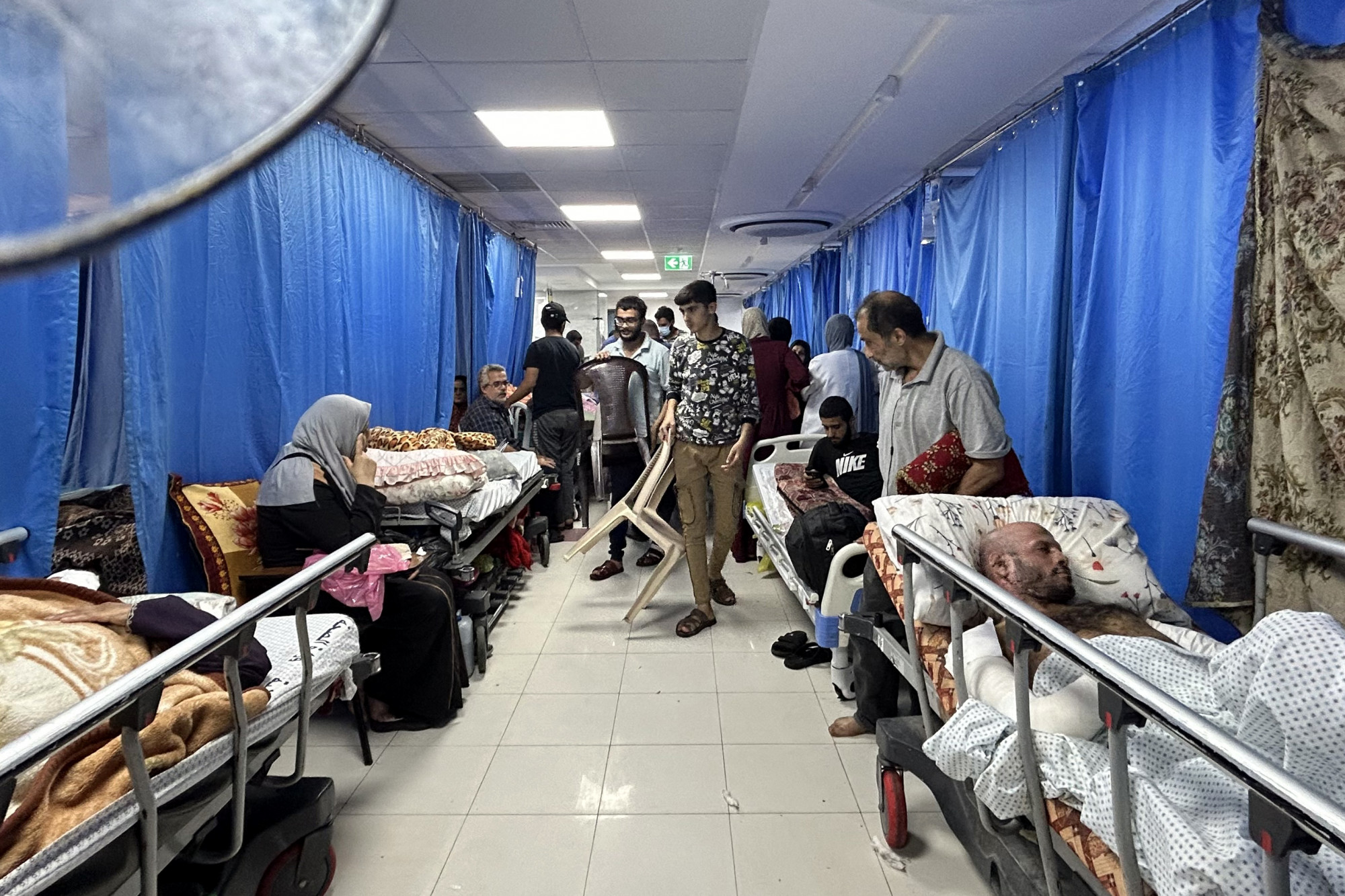 Az izraeli elnök tagadja, hogy elment volna az áram Gáza legnagyobb kórházában