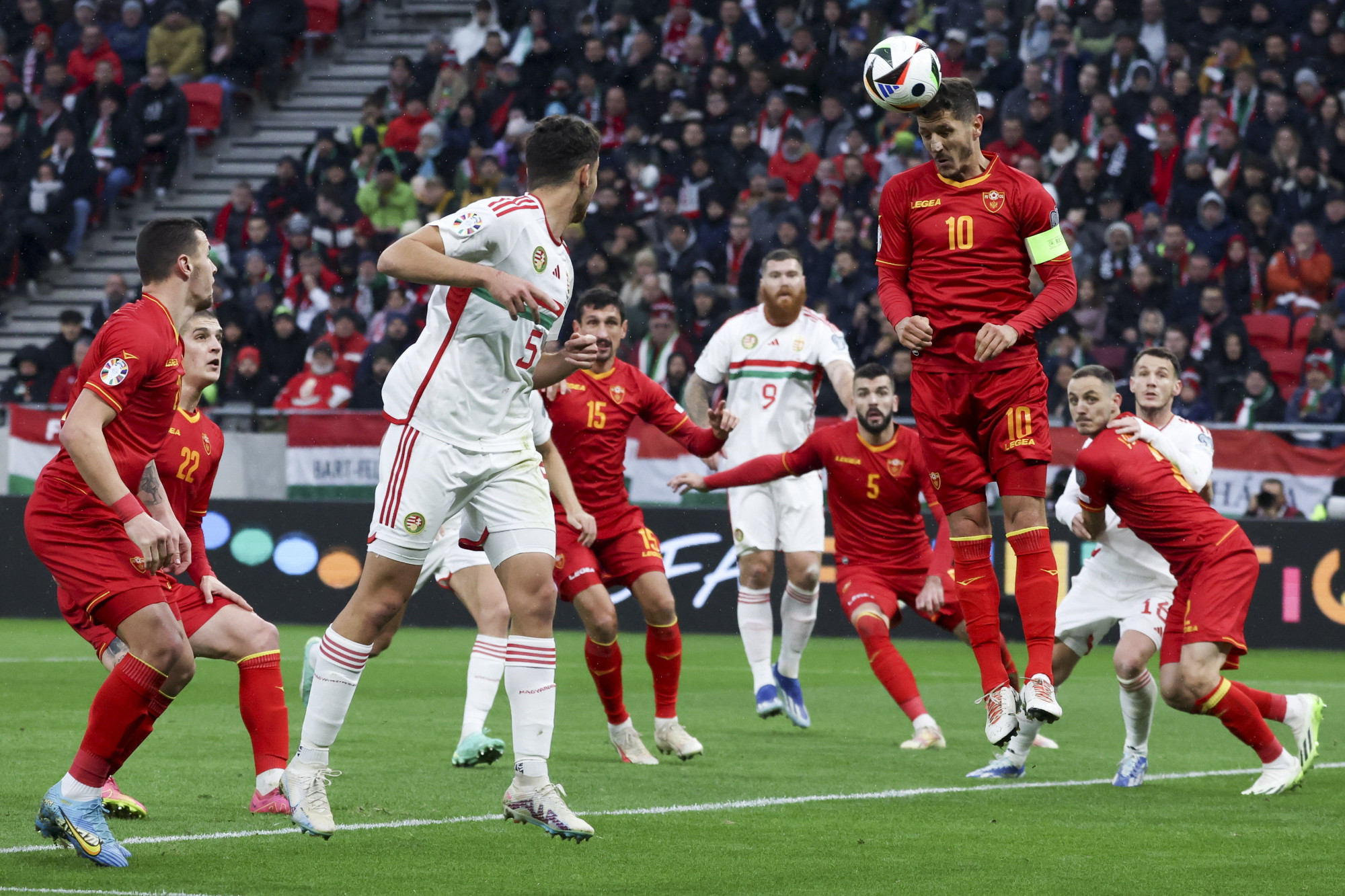 A 36. percben vezet Montenegró a magyar válogatott ellen