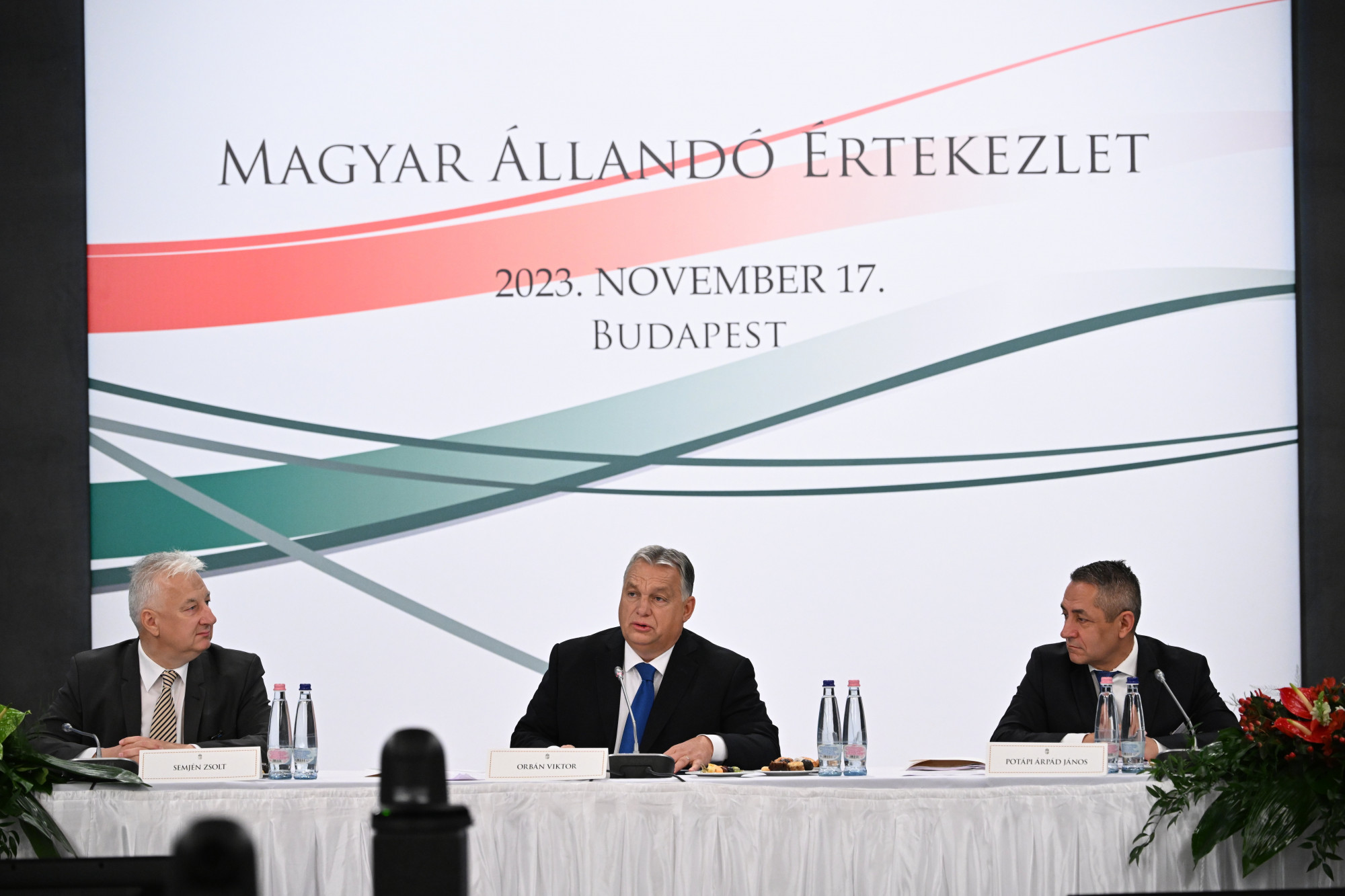Orbán megint leszúrta a szlovákiai magyar politikusokat