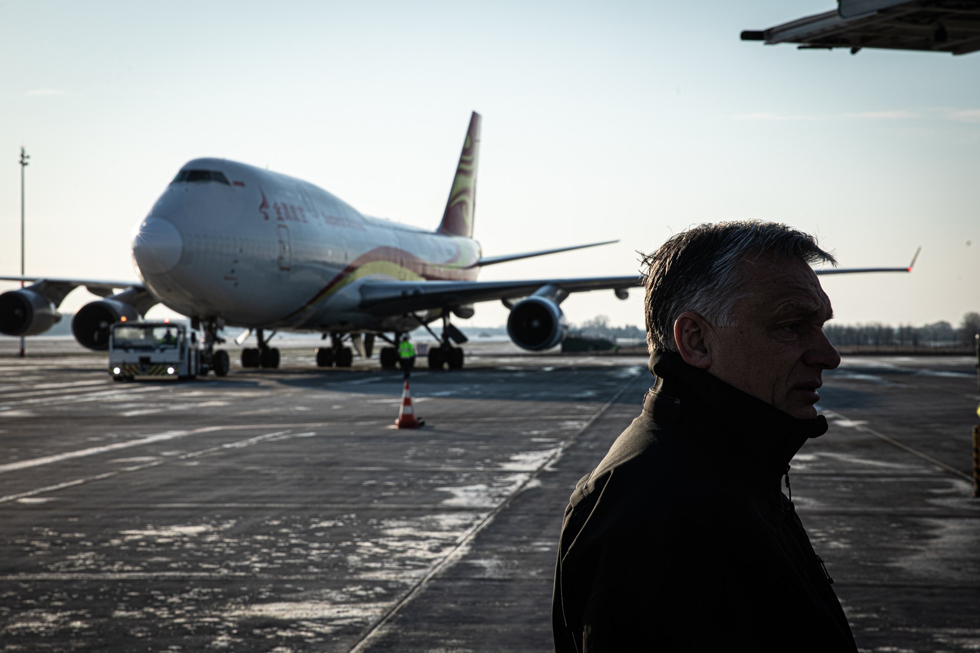 Megakadtak a tárgyalások Orbán álmáról, egyelőre távolodni látszik a reptérvásárlás