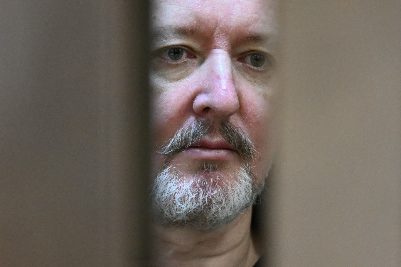 4 év 11 hónapot kért az ügyészség Putyin nacionalista kritikusára, Igor Girkinre