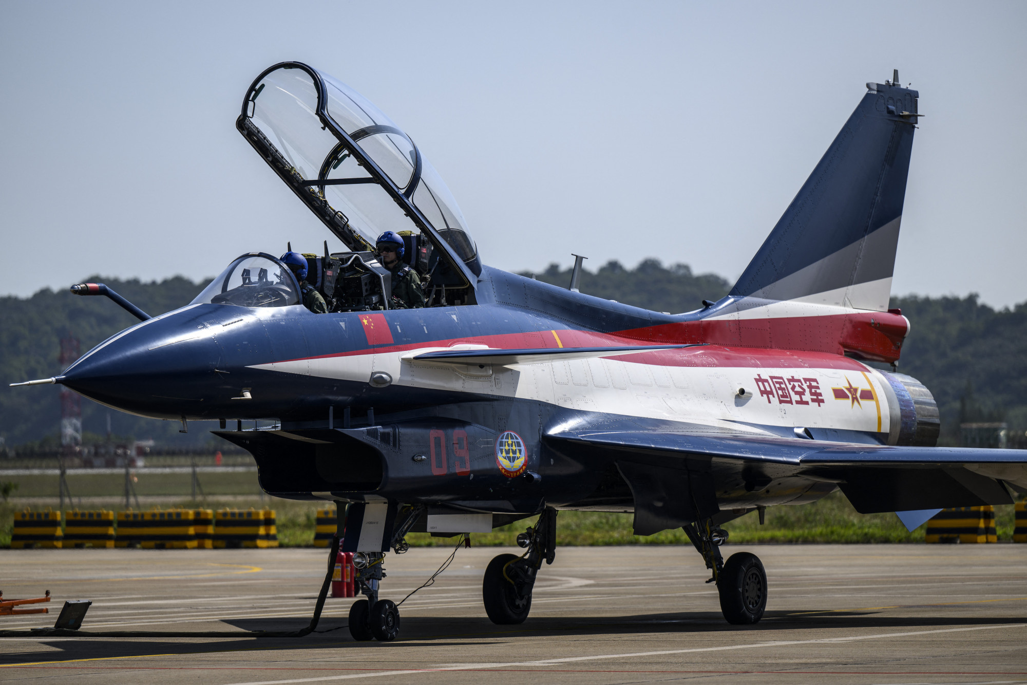 Orosz és kínai katonai repülők hatoltak be Dél-Korea védelmi zónájába, Szöul vadászgépeket riadóztatott