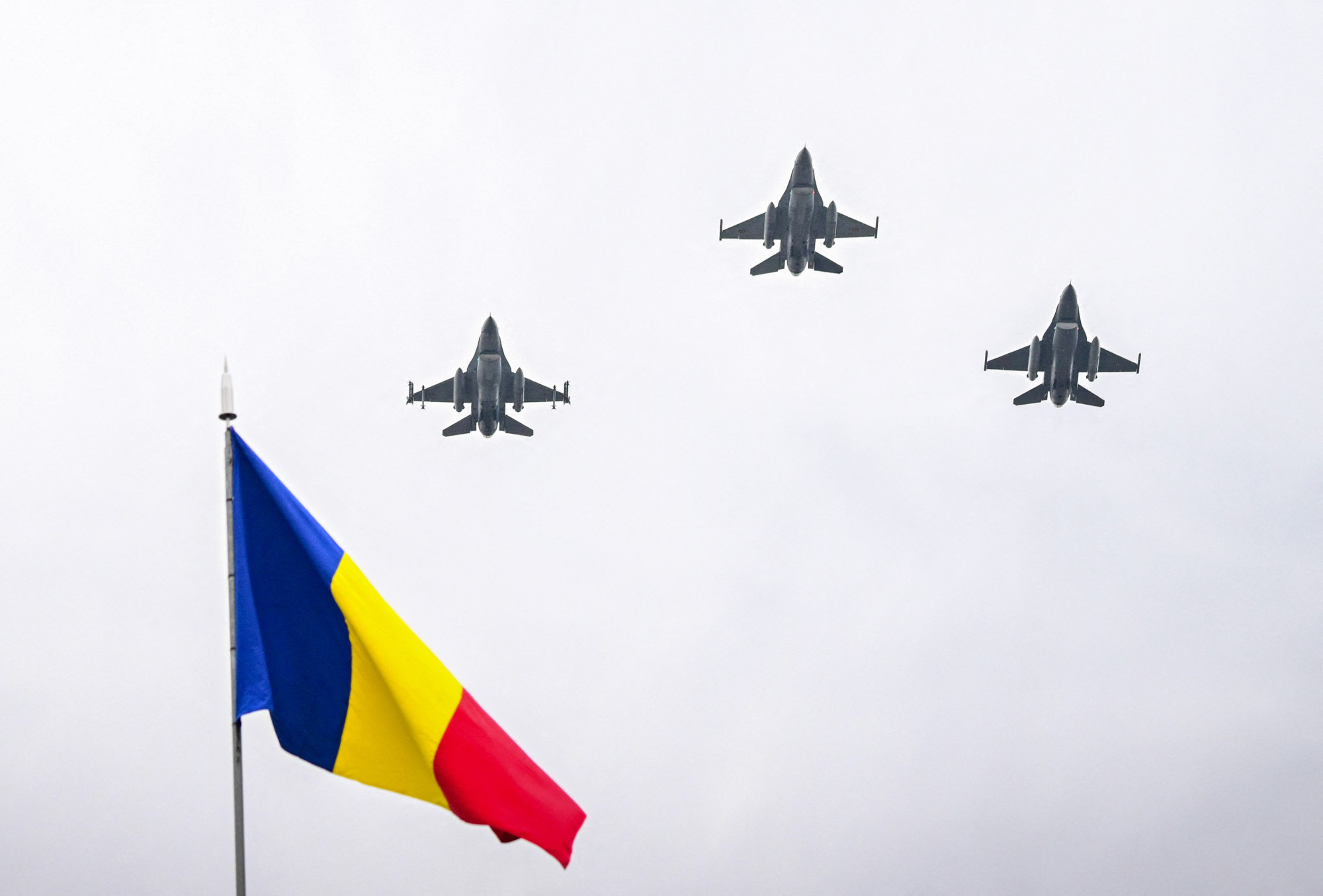 Megkezdődött a legnagyobb európai NATO-bázis építése Romániában