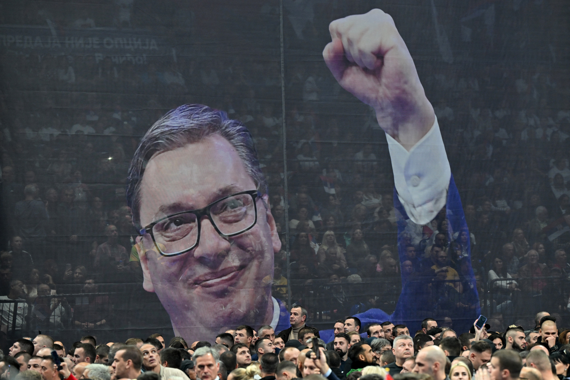 Aleksandar Vučić pártja nyerte az előrehozott szerb parlamenti választást