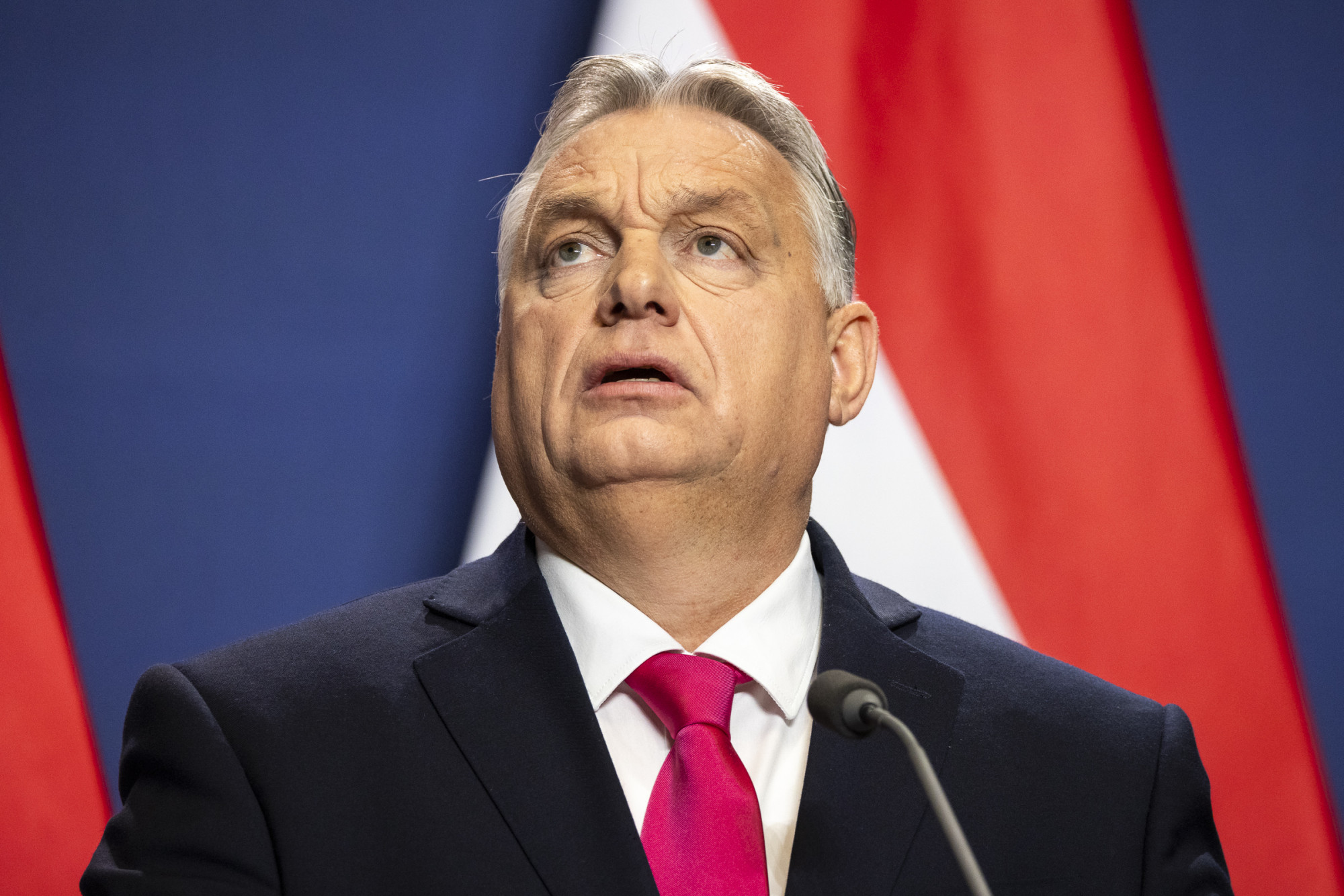 Orbán választhat: vagy megvétózza Ukrajna pénzügyi támogatását, vagy szembeköpi saját választóit