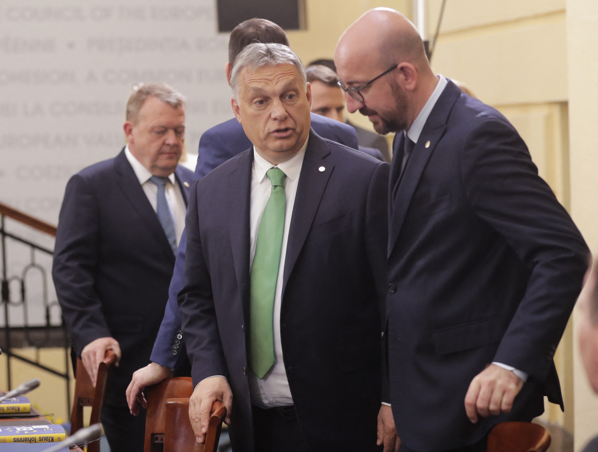 Orbán Viktor kötéltánca kikezdi az Európai Unió hitelességét