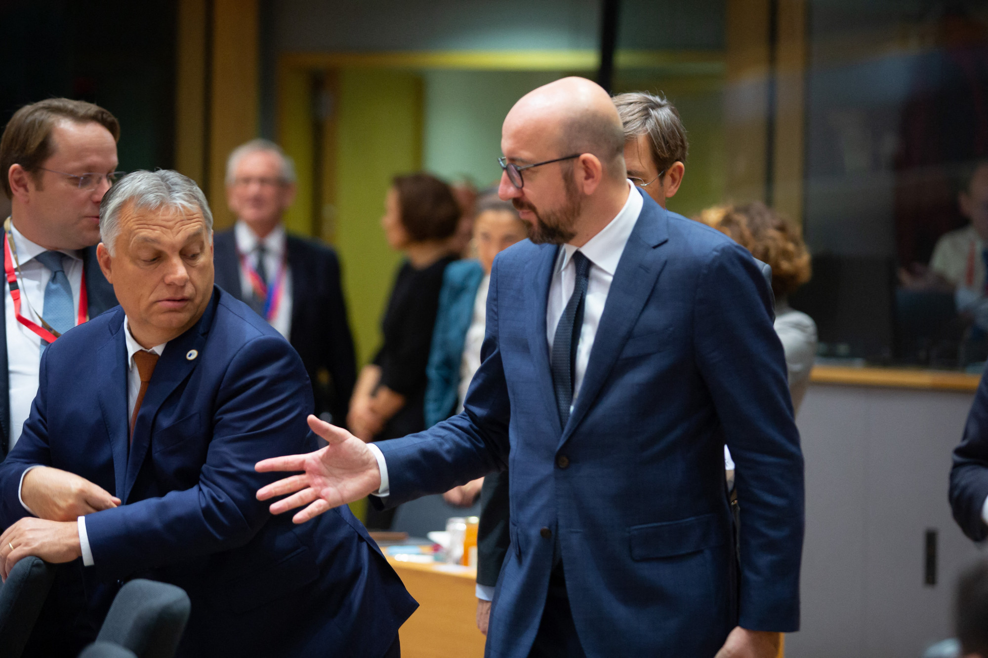 Megfosztaná Orbánt a szavazati jogától az Európai Tanácsban egy finn EP-képviselő