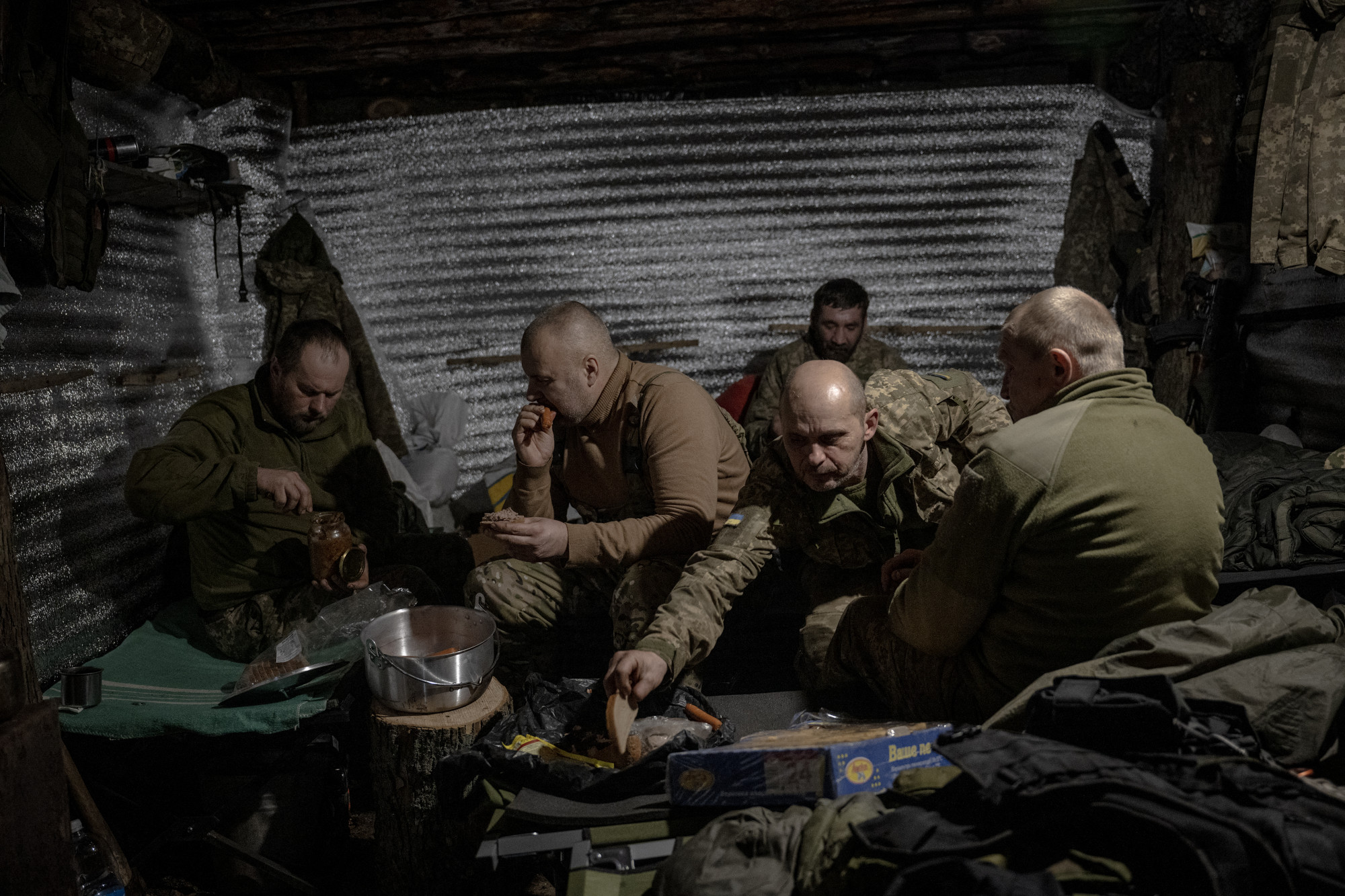 Ukrajna chatbottal segít megtalálni az eltűnt orosz katonákat a hozzátartozóiknak
