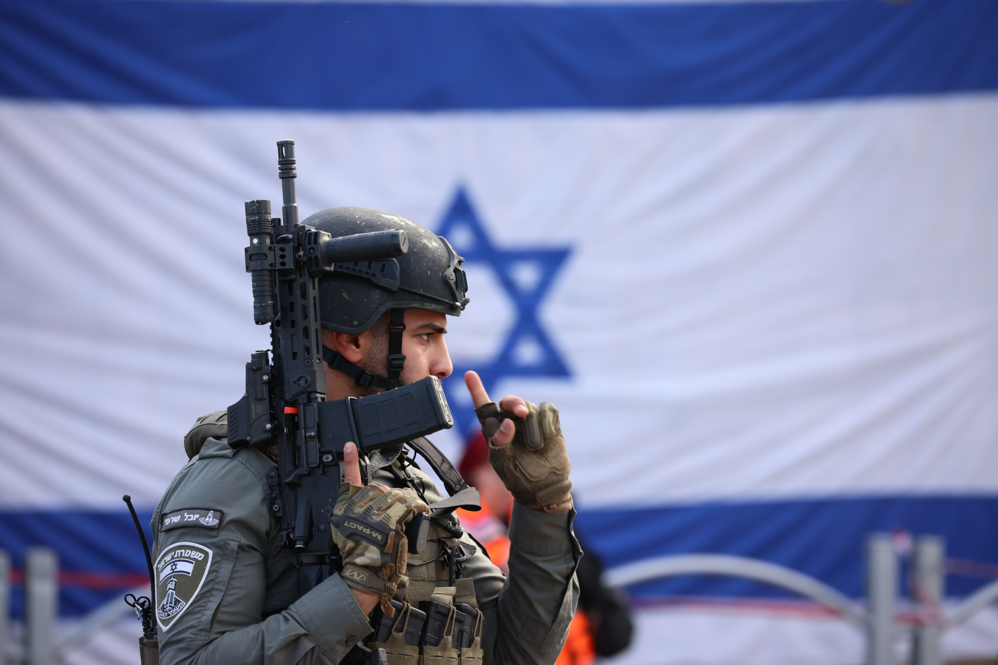 Gázolós-késes terrortámadás történt Izraelben