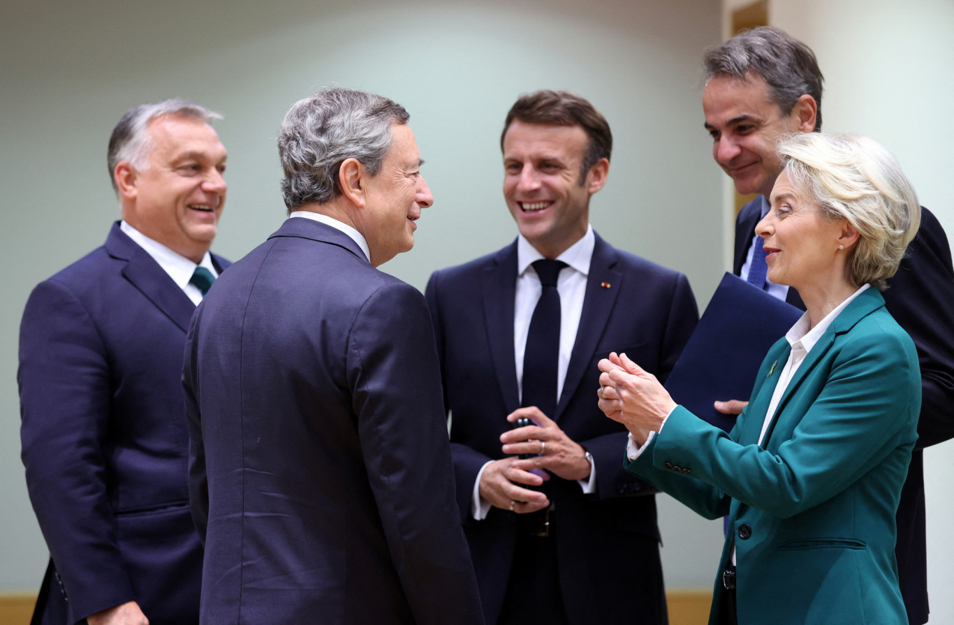 Az európai képviselők nagyon idegesek, hogy az Orbán-kormány megkapta a befagyasztott uniós pénzek egy részét
