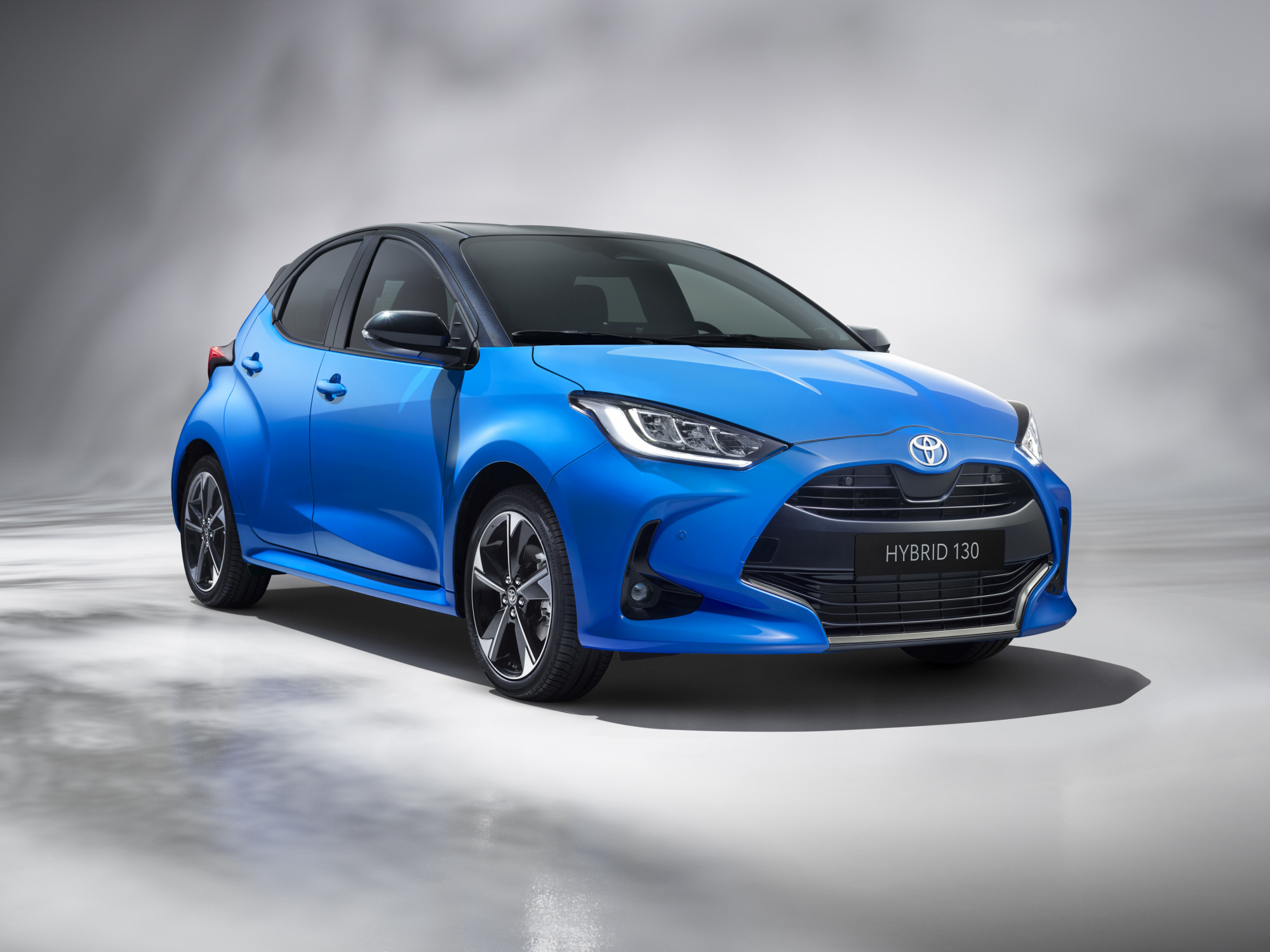 2023 Yaris Premier Edition