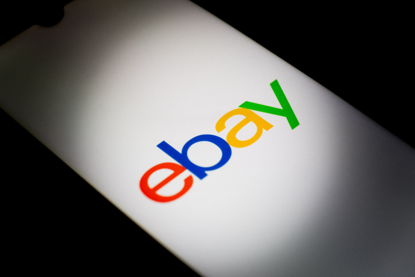 Ezer alkalmazottját rúgja ki az eBay