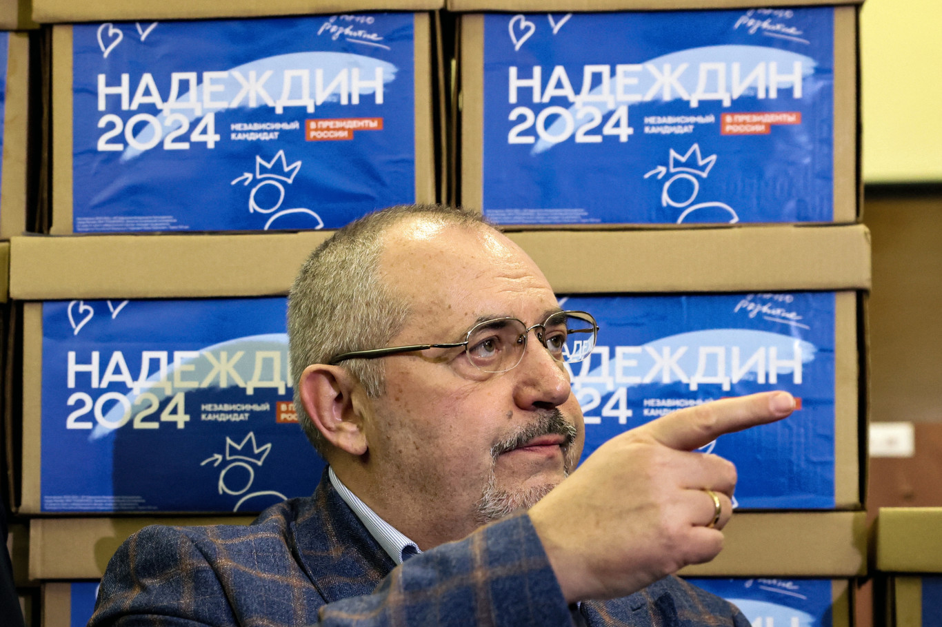 Három elnökjelölt-aspiráns adta le a támogató aláírásokat az orosz választási bizottságnak