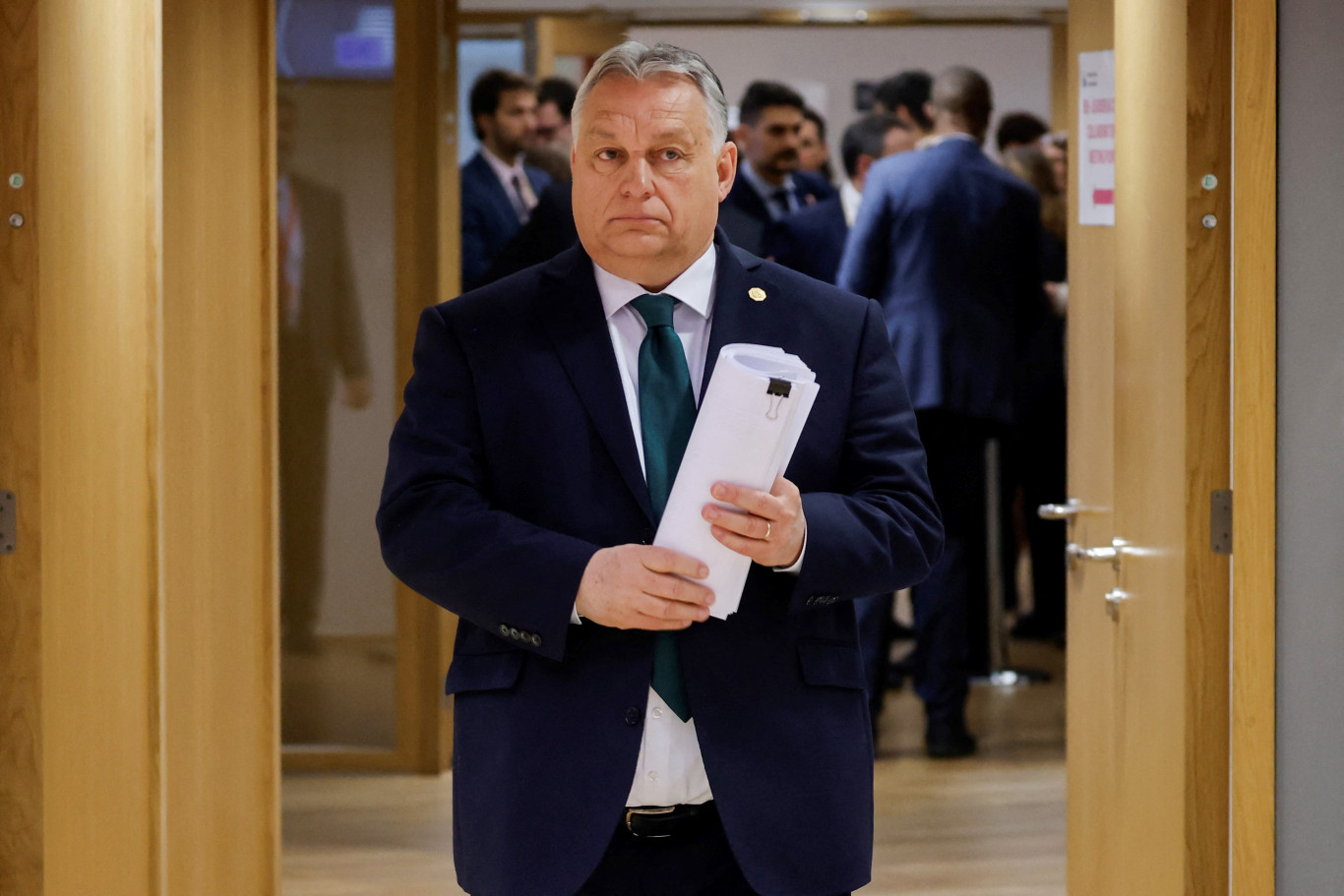 Uj Péter: Lefejelni Európát
