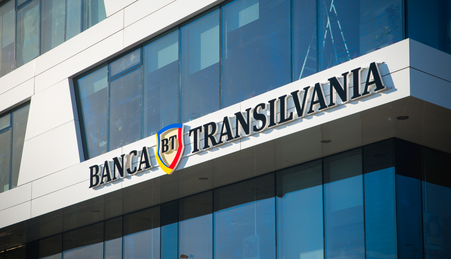 Az OTP 134 milliárd forinttal a zsebében kivonul Romániából