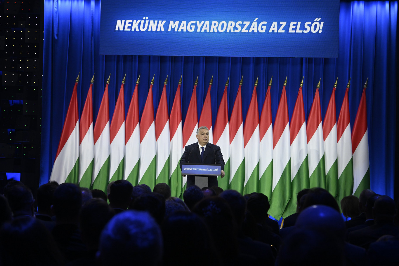 Orbán: Novák távozása bár helyes, de nagy veszteség a hazának