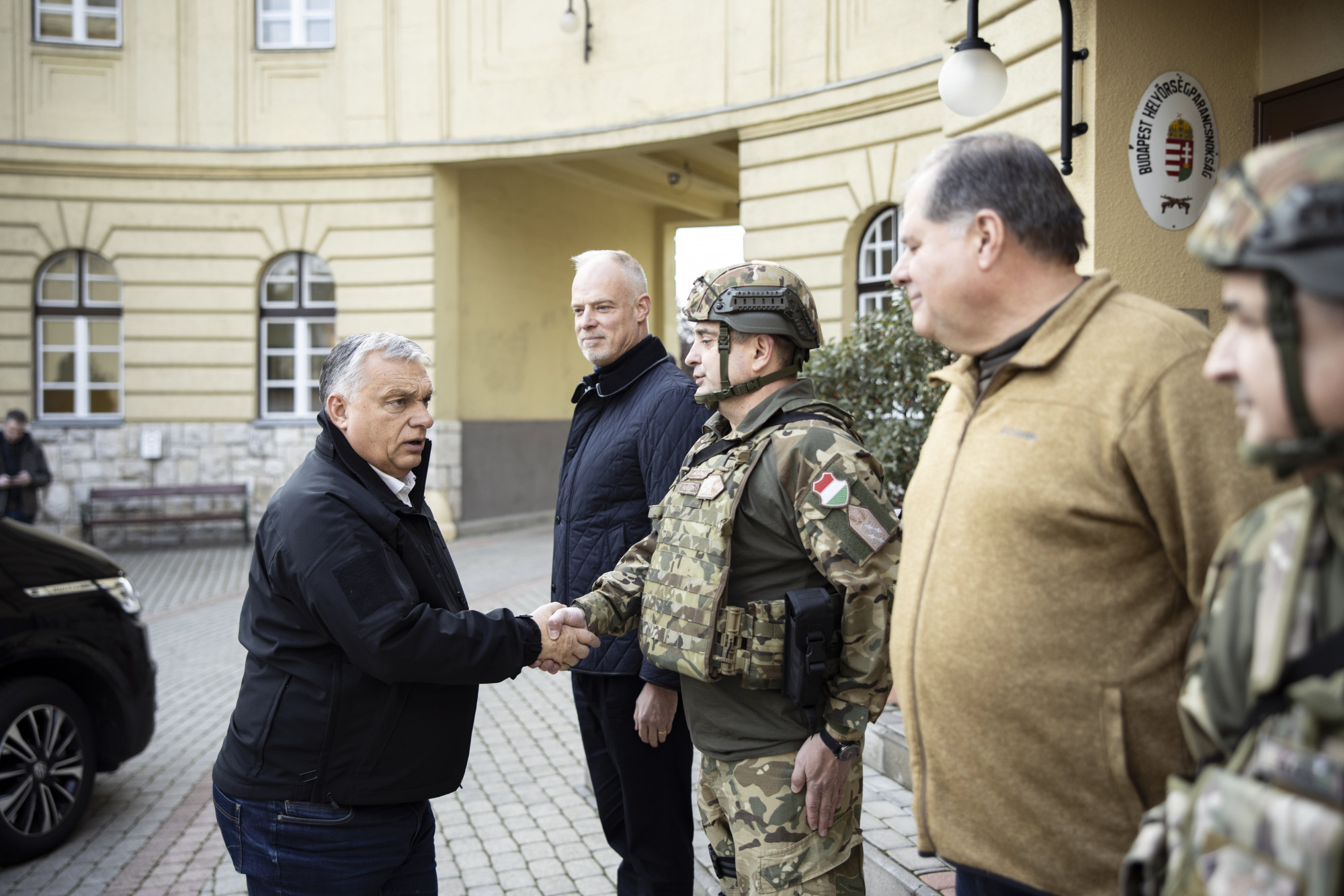 Rogán felemeli maga alól a nemzetbiztonsági főtanácsadót Orbán mellé